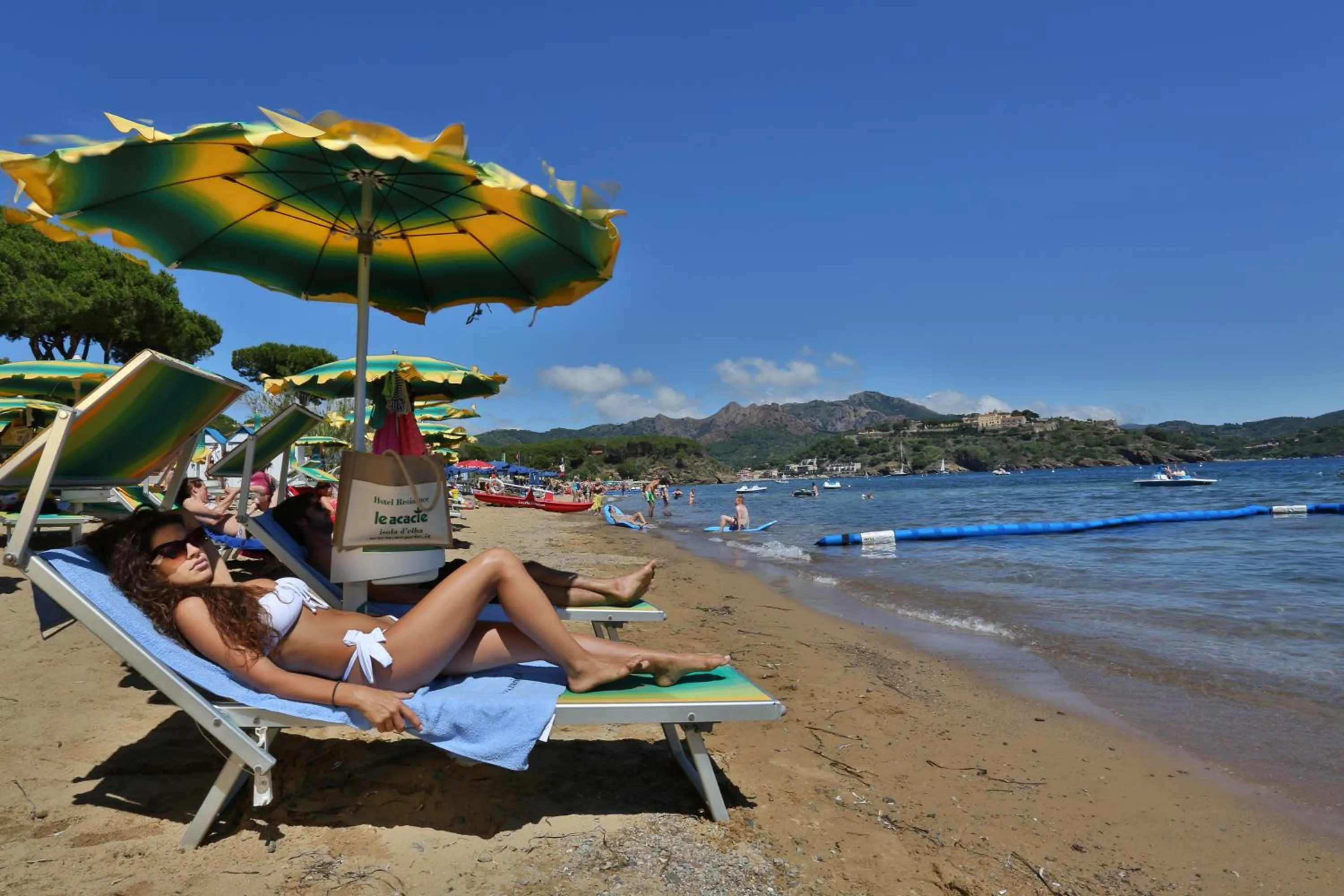 Beach in Residence Le Acacie