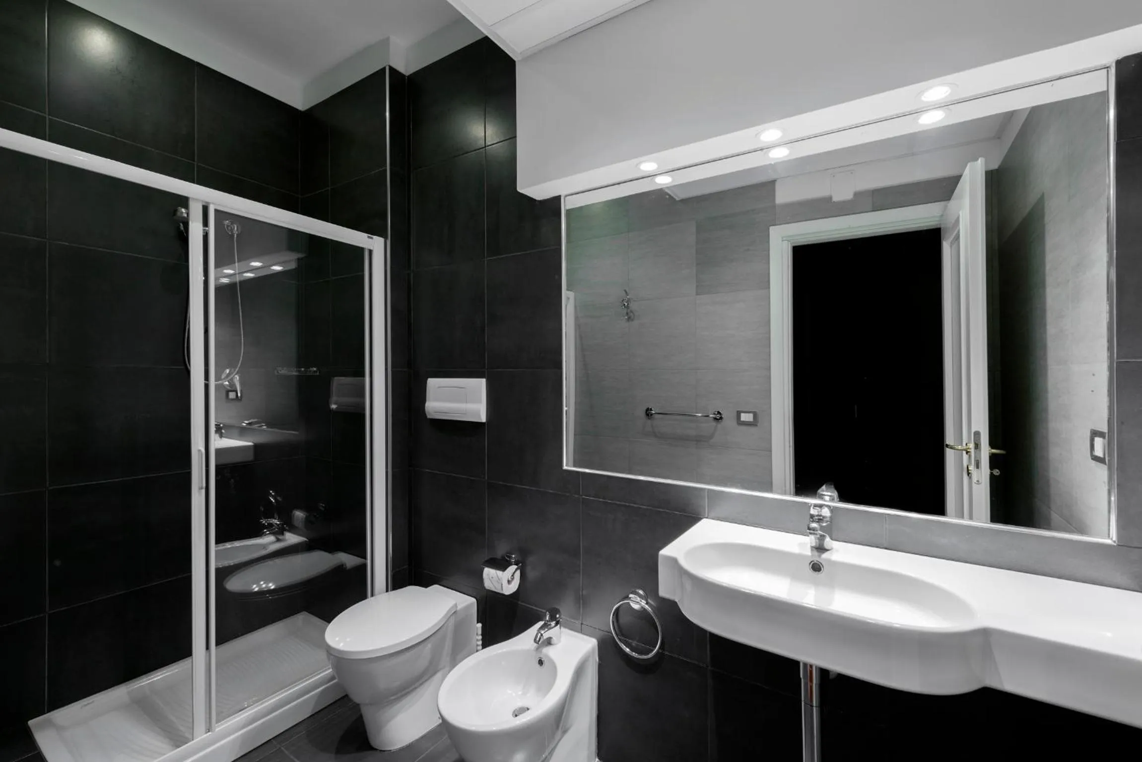 Shower in Residence Annunziata