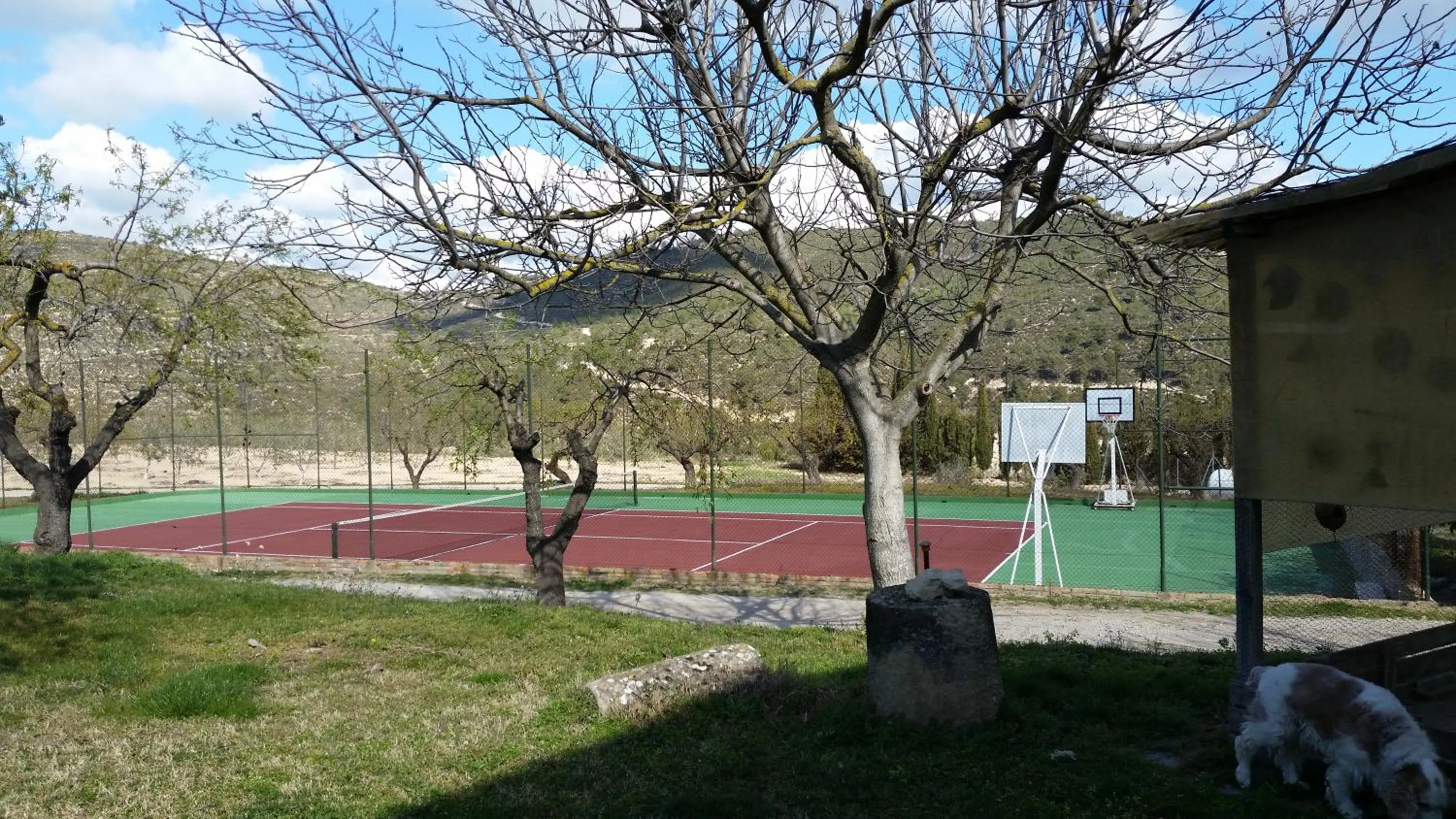 Area and facilities in Les Muntades