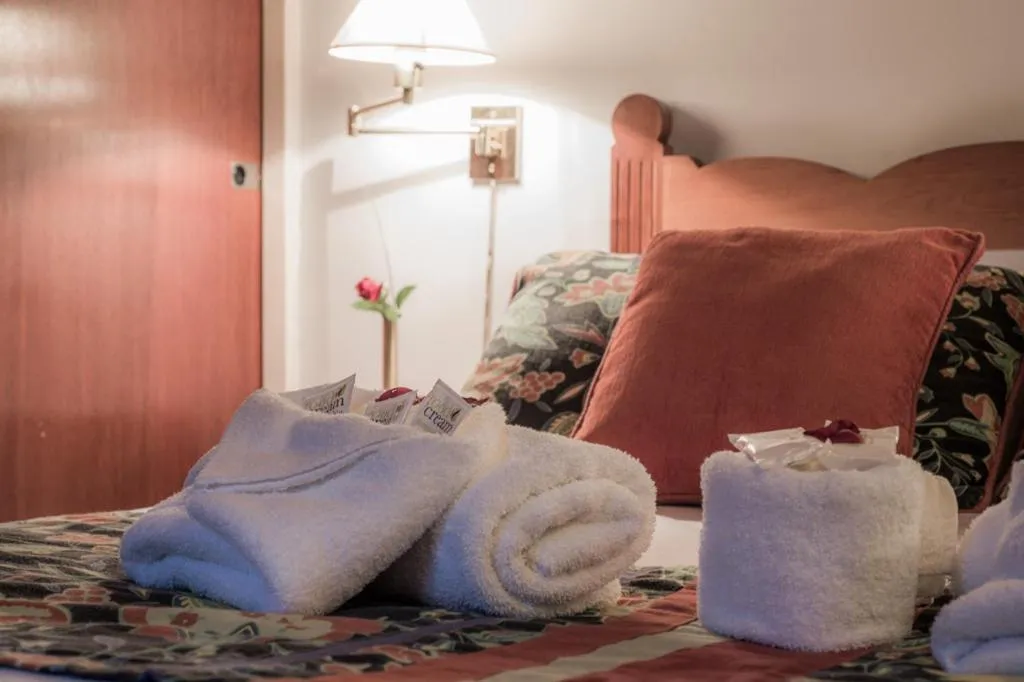 Decorative detail, Bed in Apart Hotel La Bora