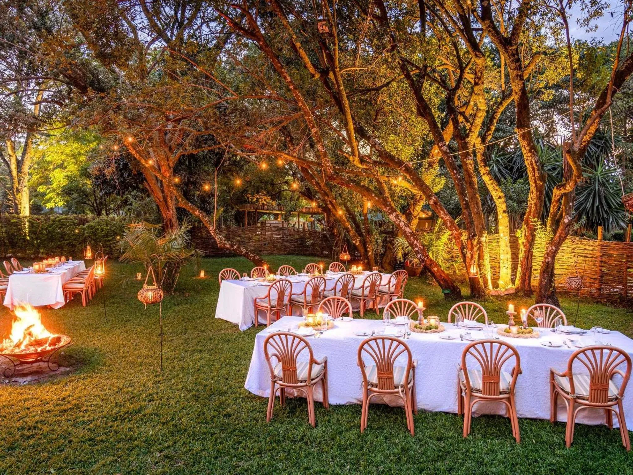Restaurant/places to eat in Fairmont Mara Safari Club