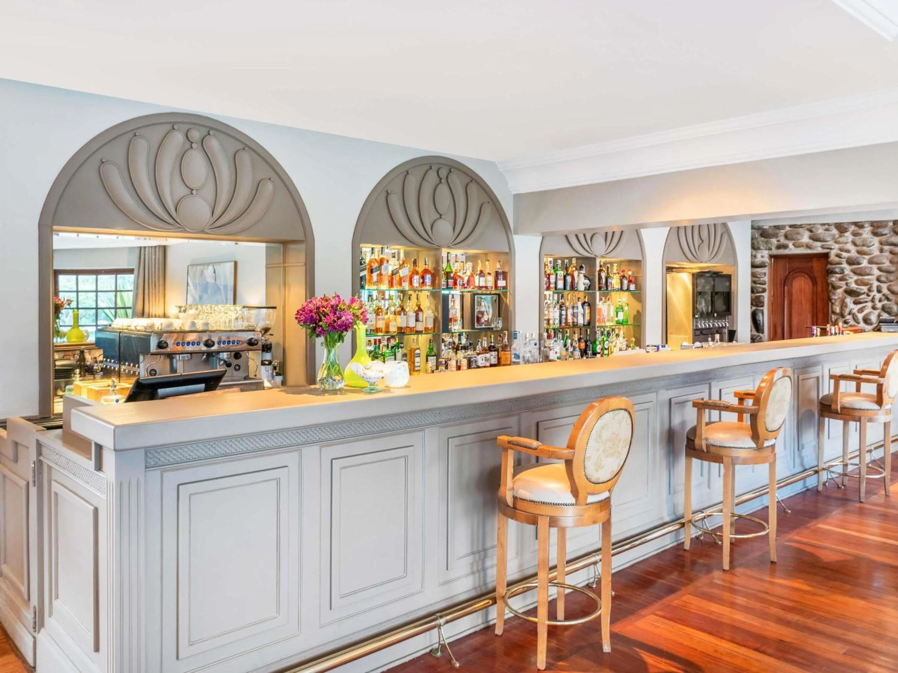 Restaurant/places to eat in Fairmont Mount Kenya Safari Club