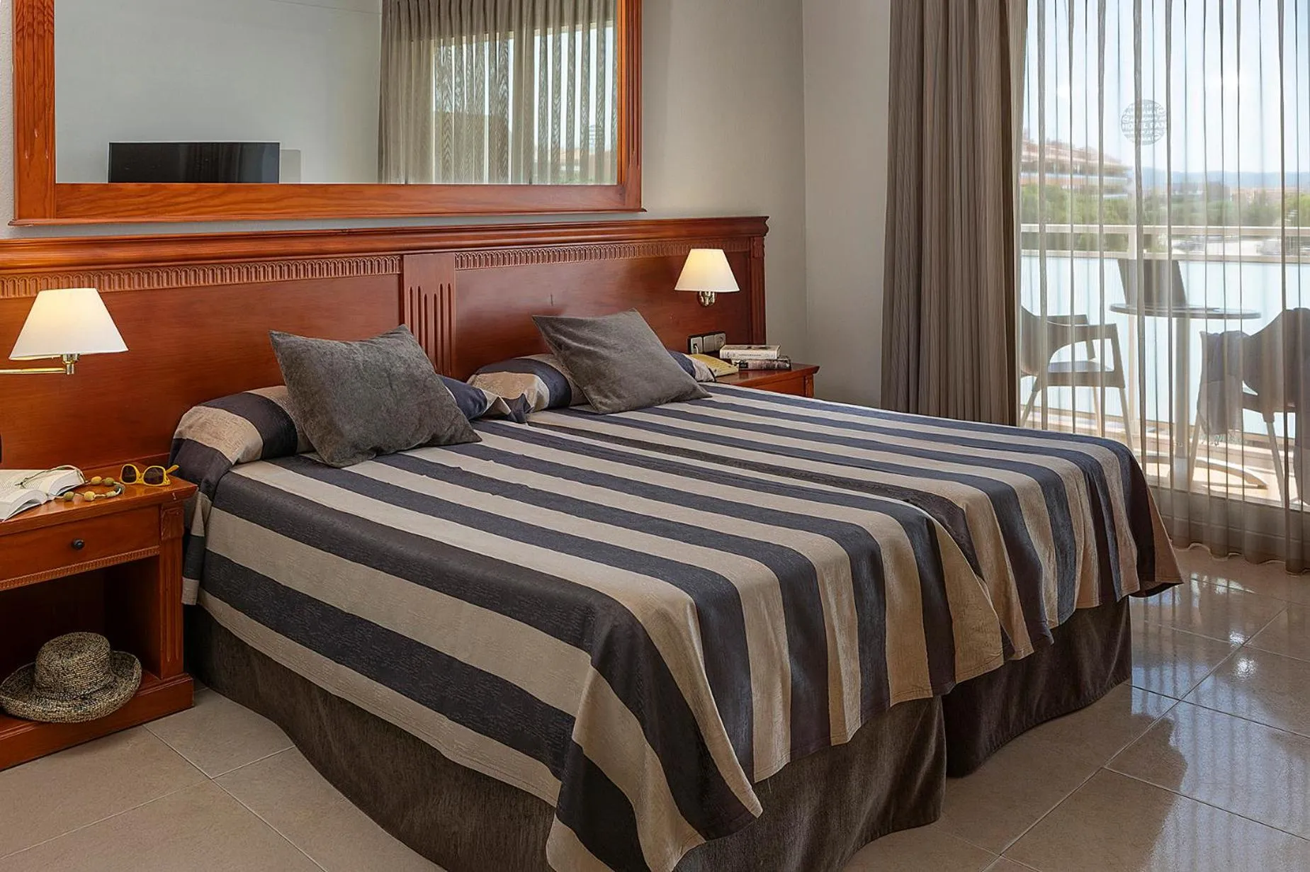 Bed in Hotel Panorama