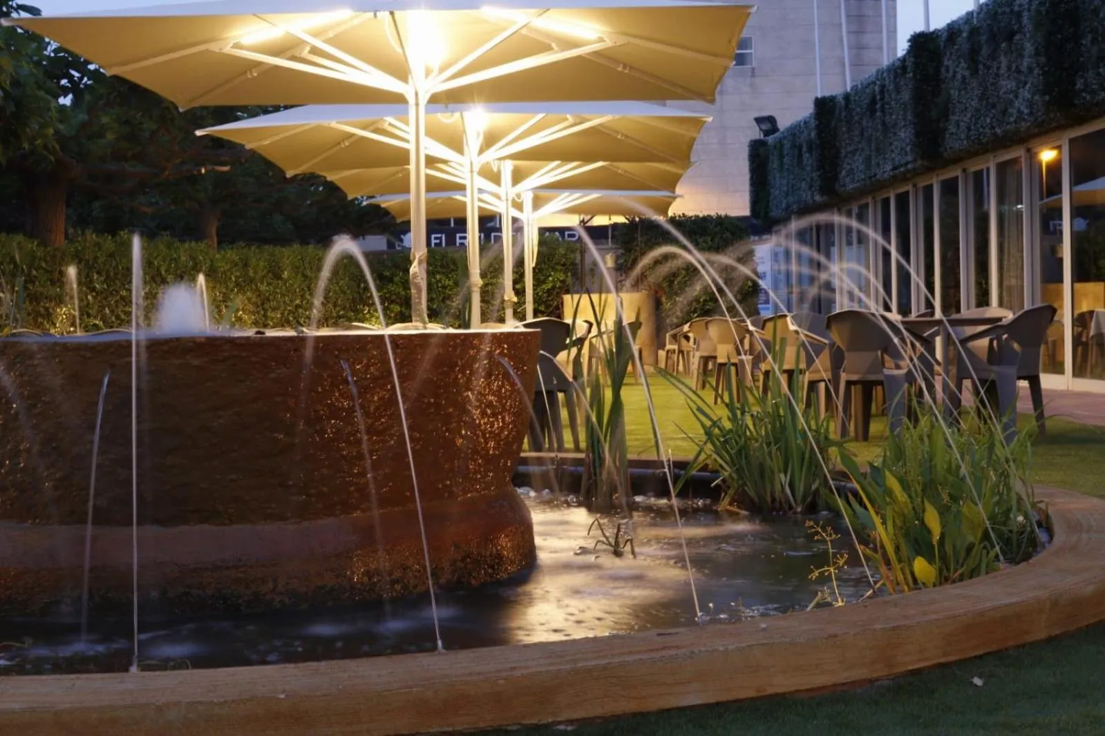 Restaurant/places to eat in Hotel Panorama