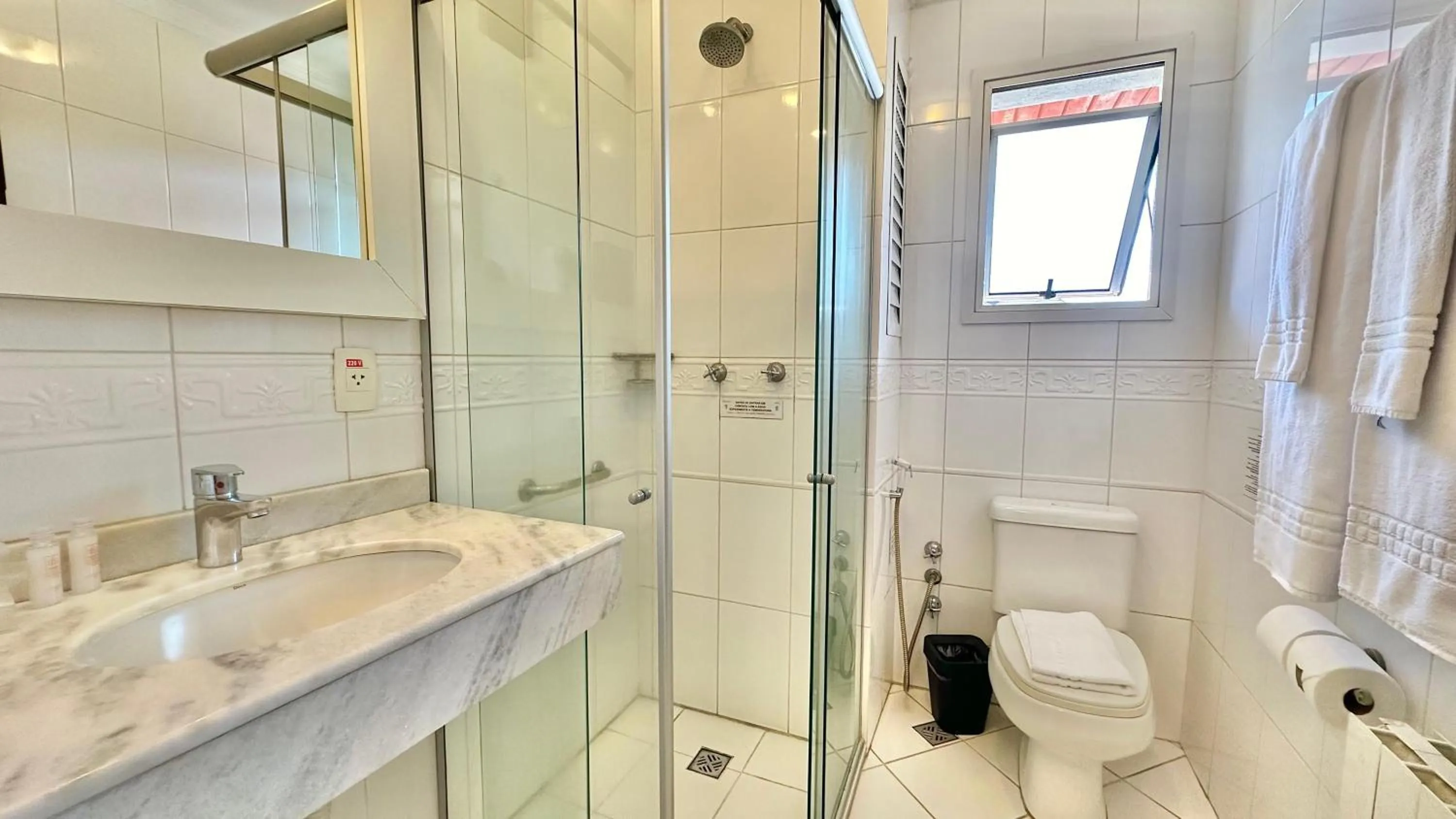 Bathroom in Hotel Glamour da Serra