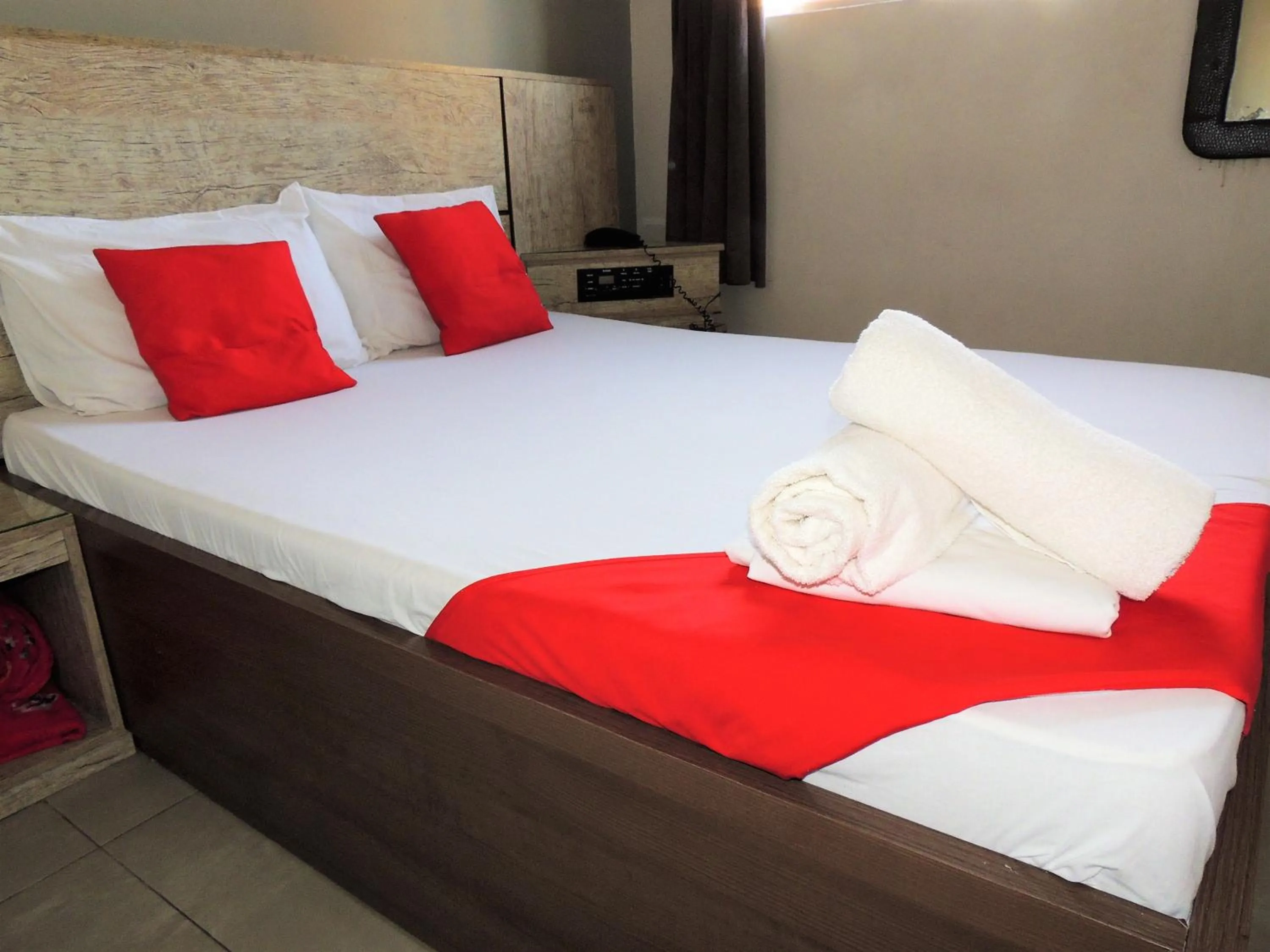 Bedroom, Bed in Hotel Vila Prudente São Paulo - Fácil acesso Expo São Paulo e Museu Ipiranga