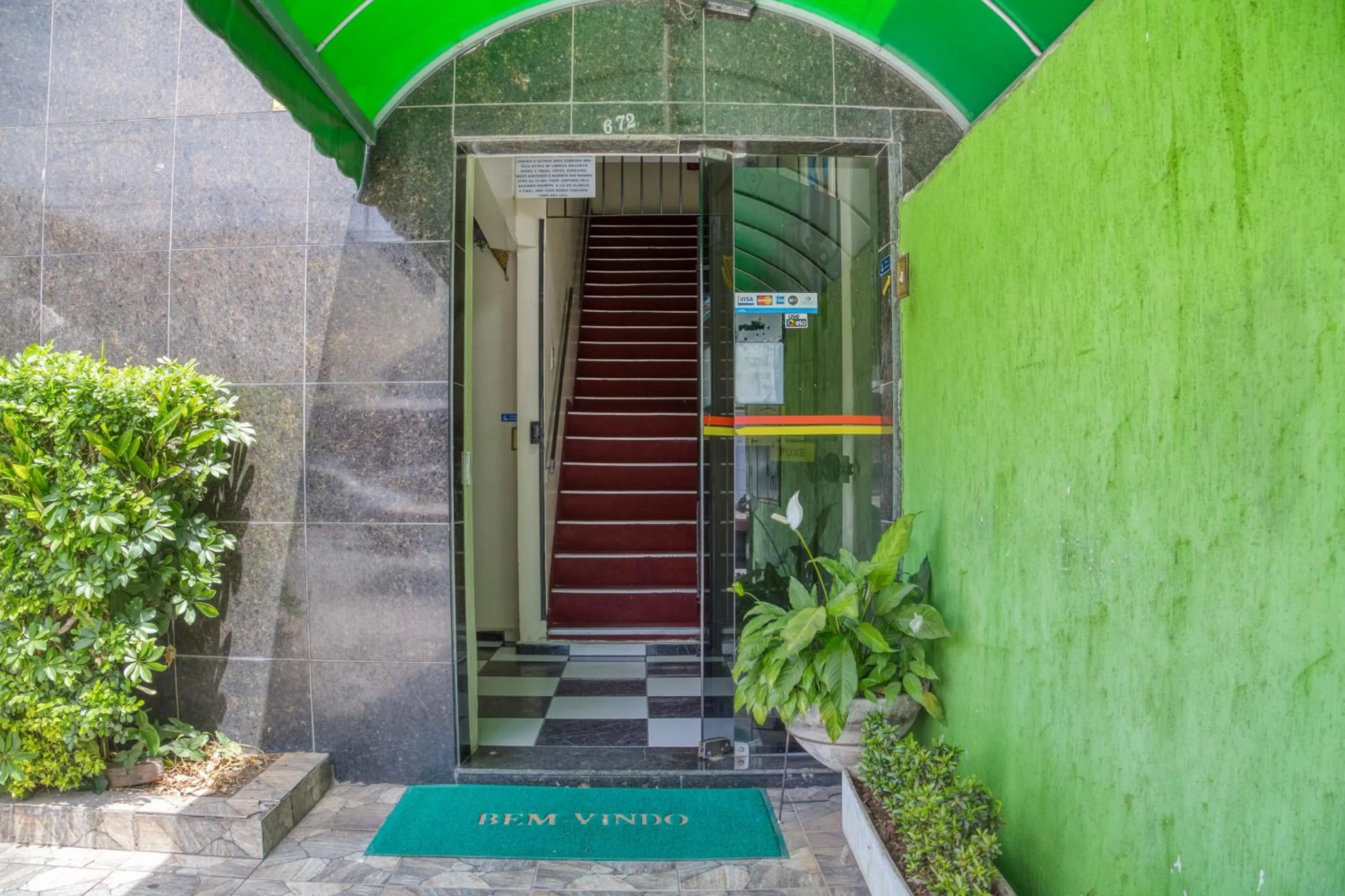 Facade/entrance in Hotel Vila Prudente São Paulo - Fácil acesso Expo São Paulo e Museu Ipiranga
