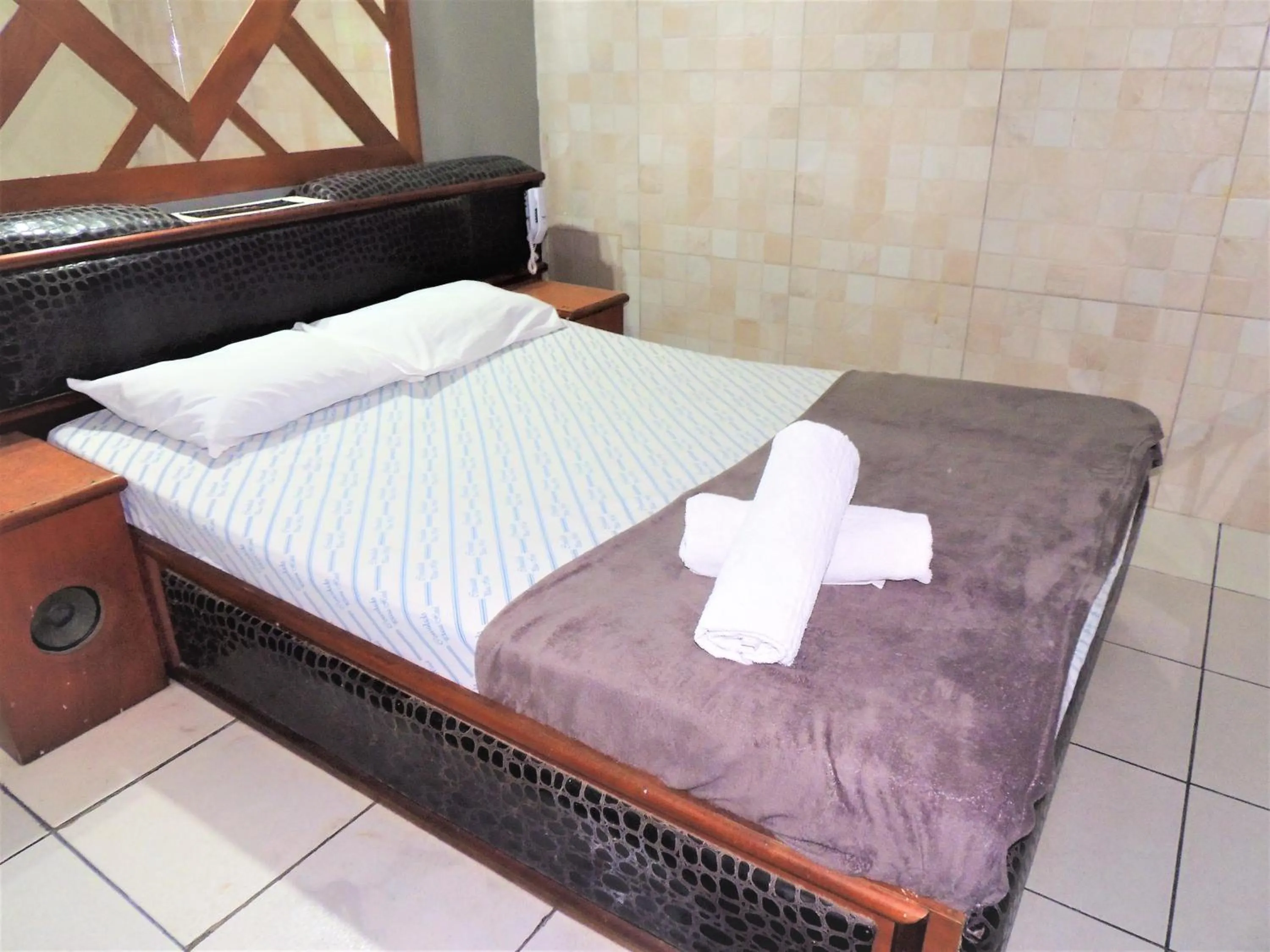 Bedroom, Bed in Hotel Vila Prudente São Paulo - Fácil acesso Expo São Paulo e Museu Ipiranga