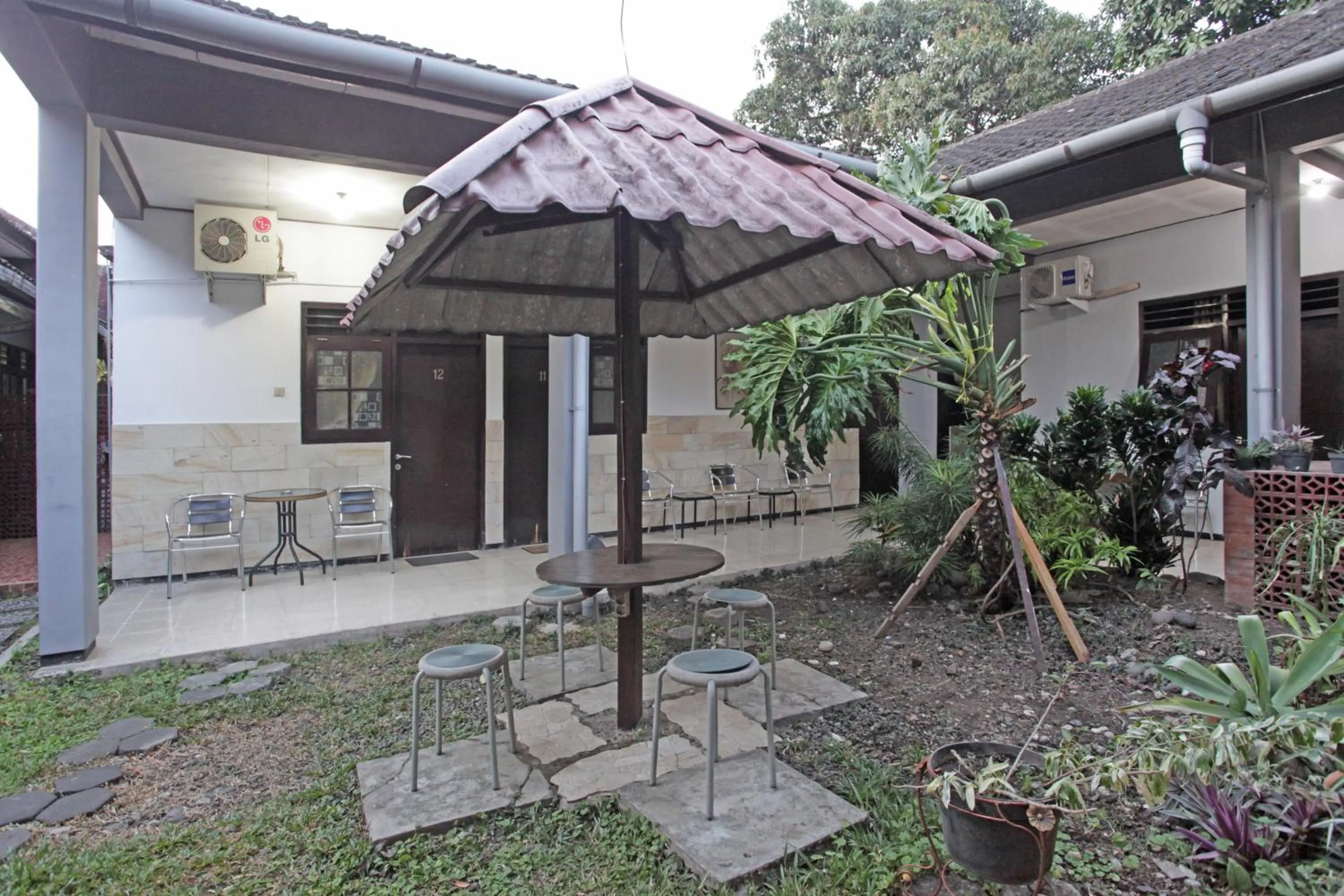 Property building in RedDoorz @ Soekarno Hatta 2