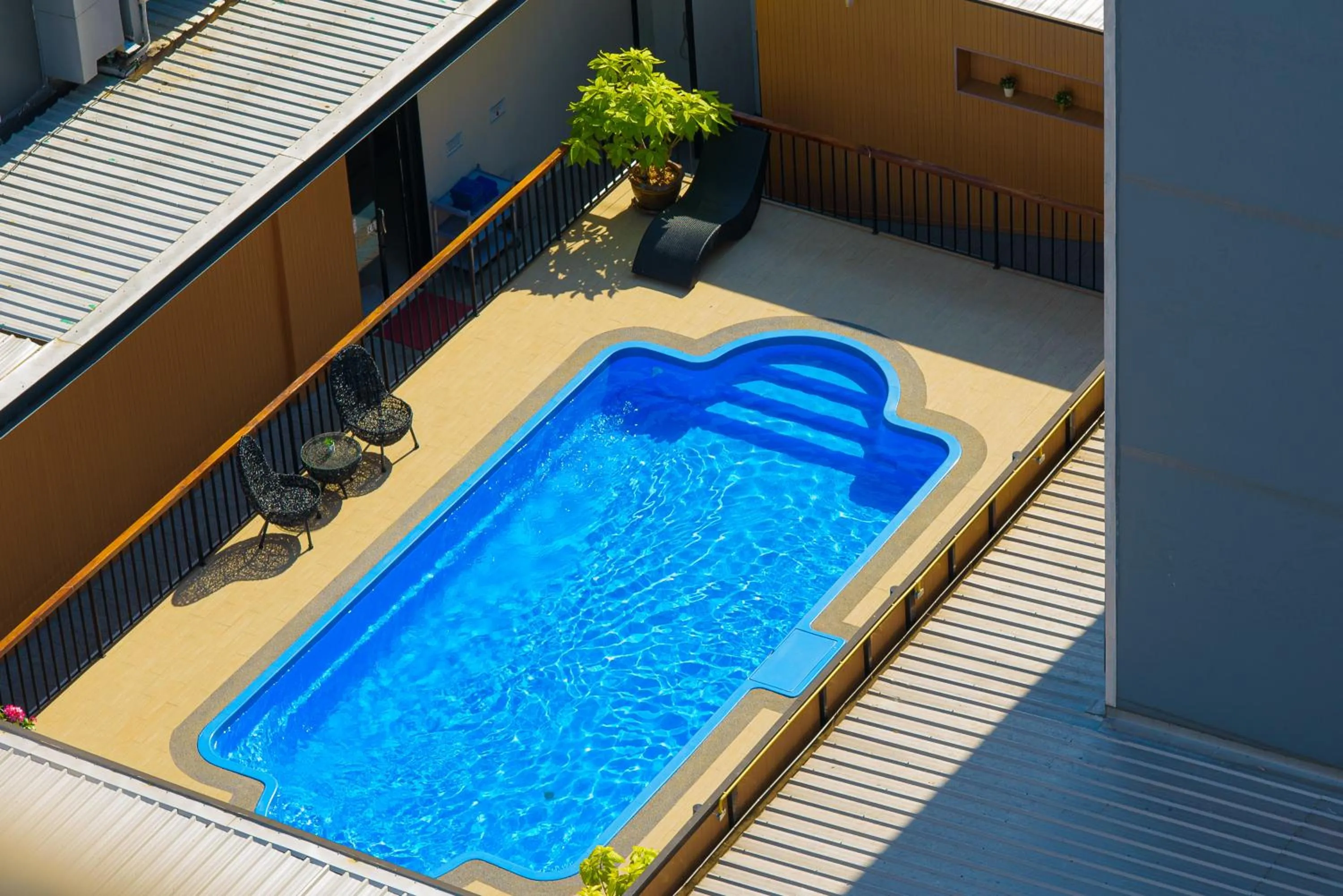 Swimming pool in O2 Luxury Hotel
