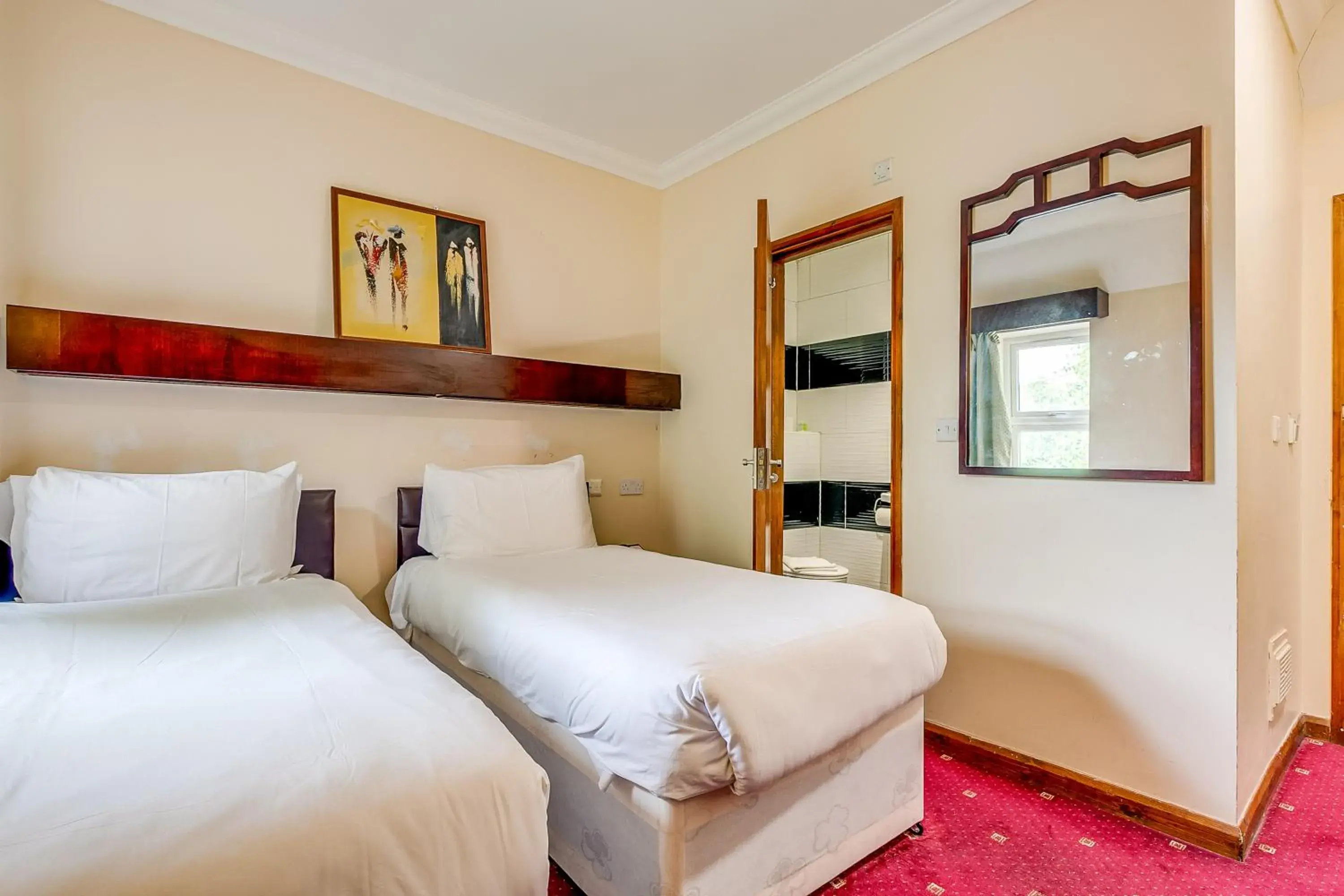 Twin Room in London Star Hotel Twin Room in London Star Hotel