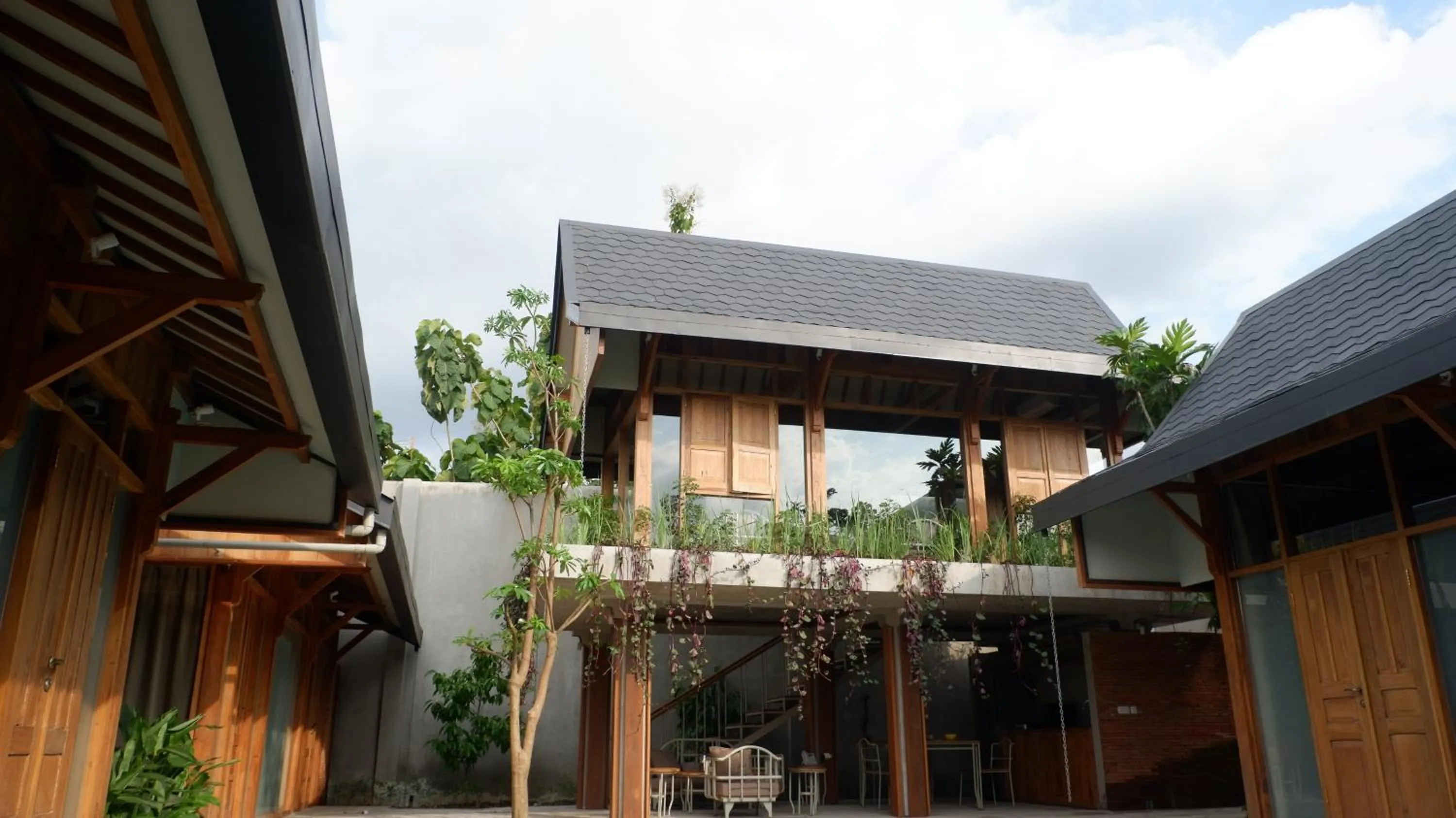 Property building in Ayom Java Village Solo