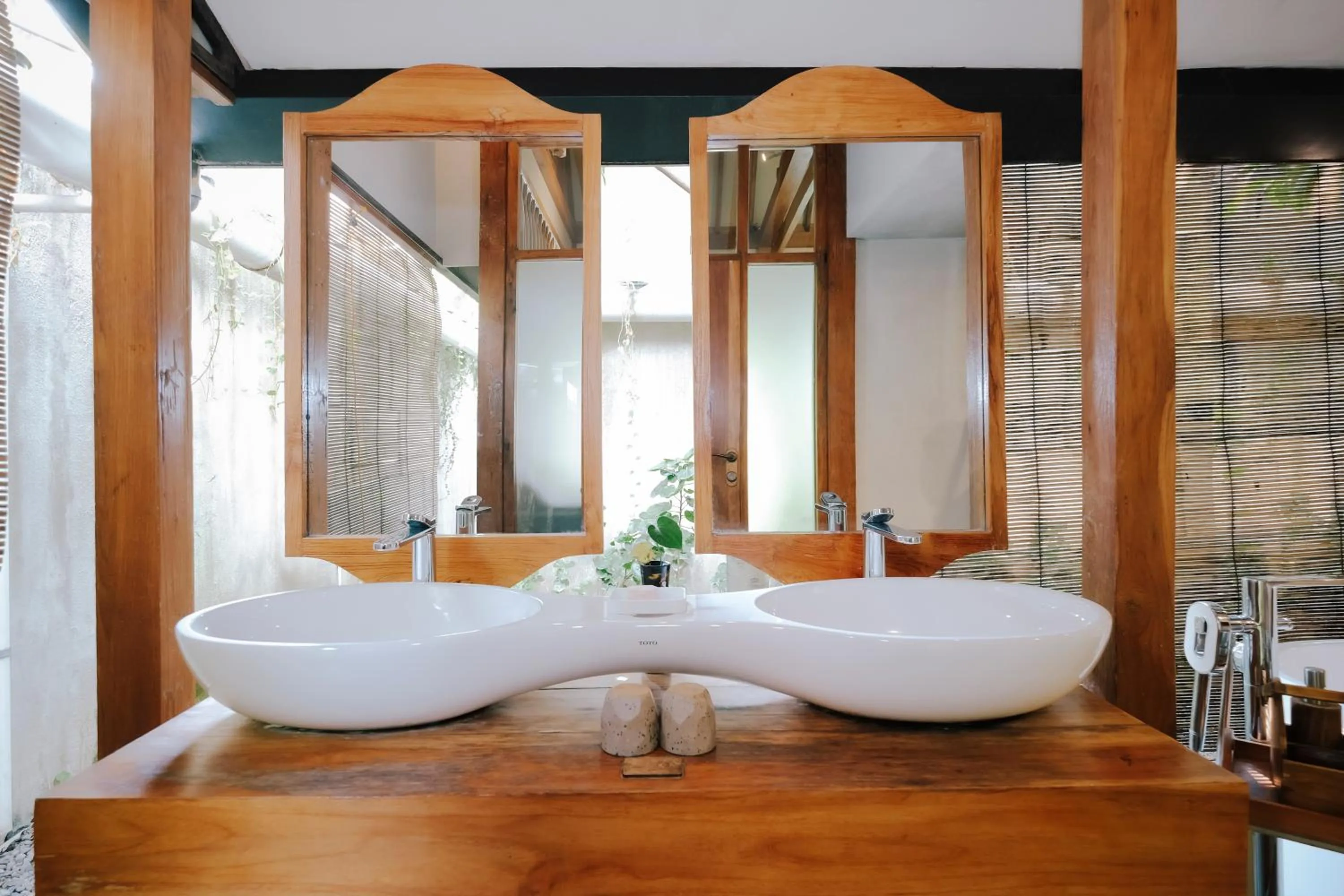 Bathroom in Ayom Java Village Solo