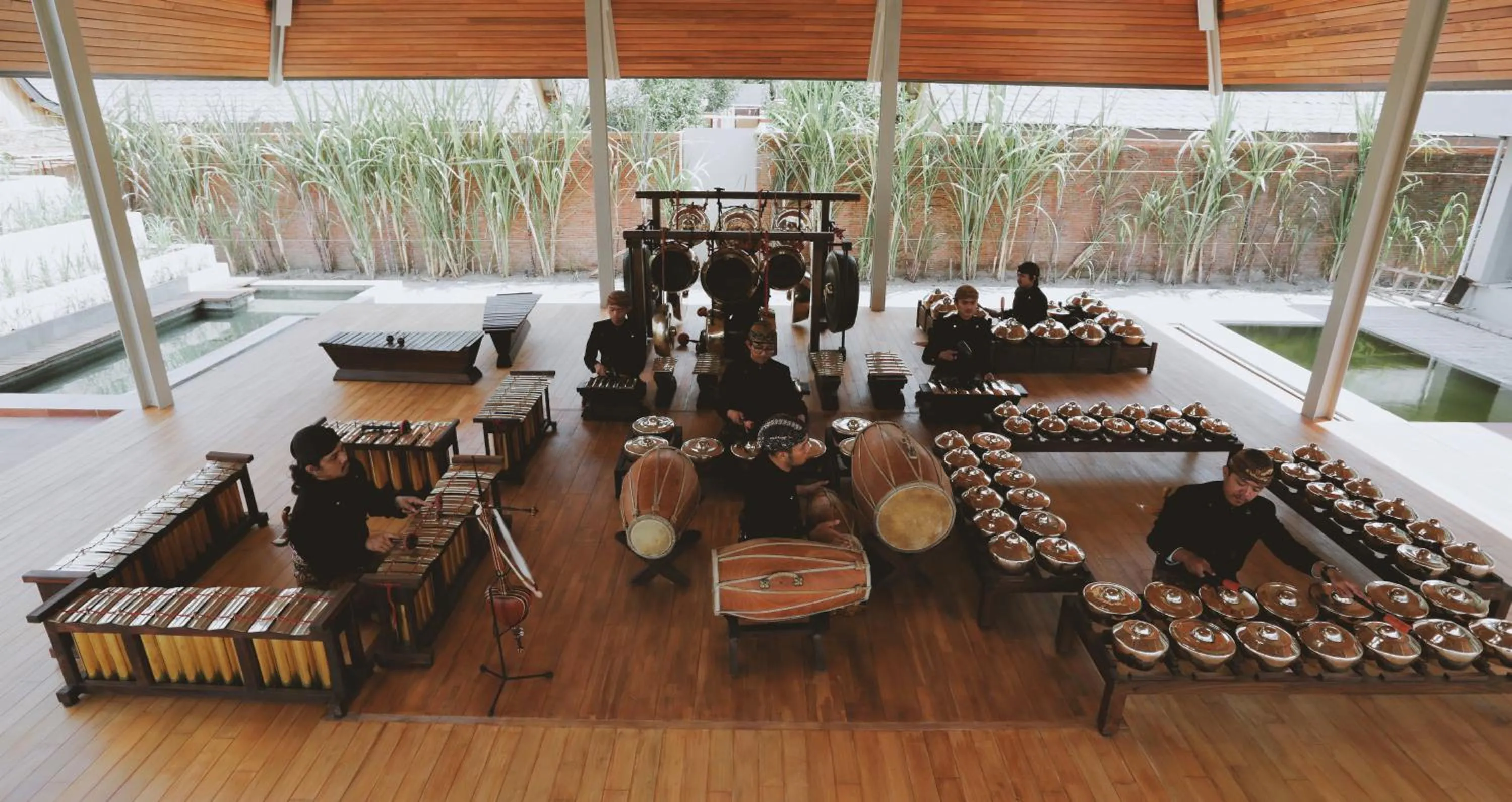 Area and facilities in Ayom Java Village Solo