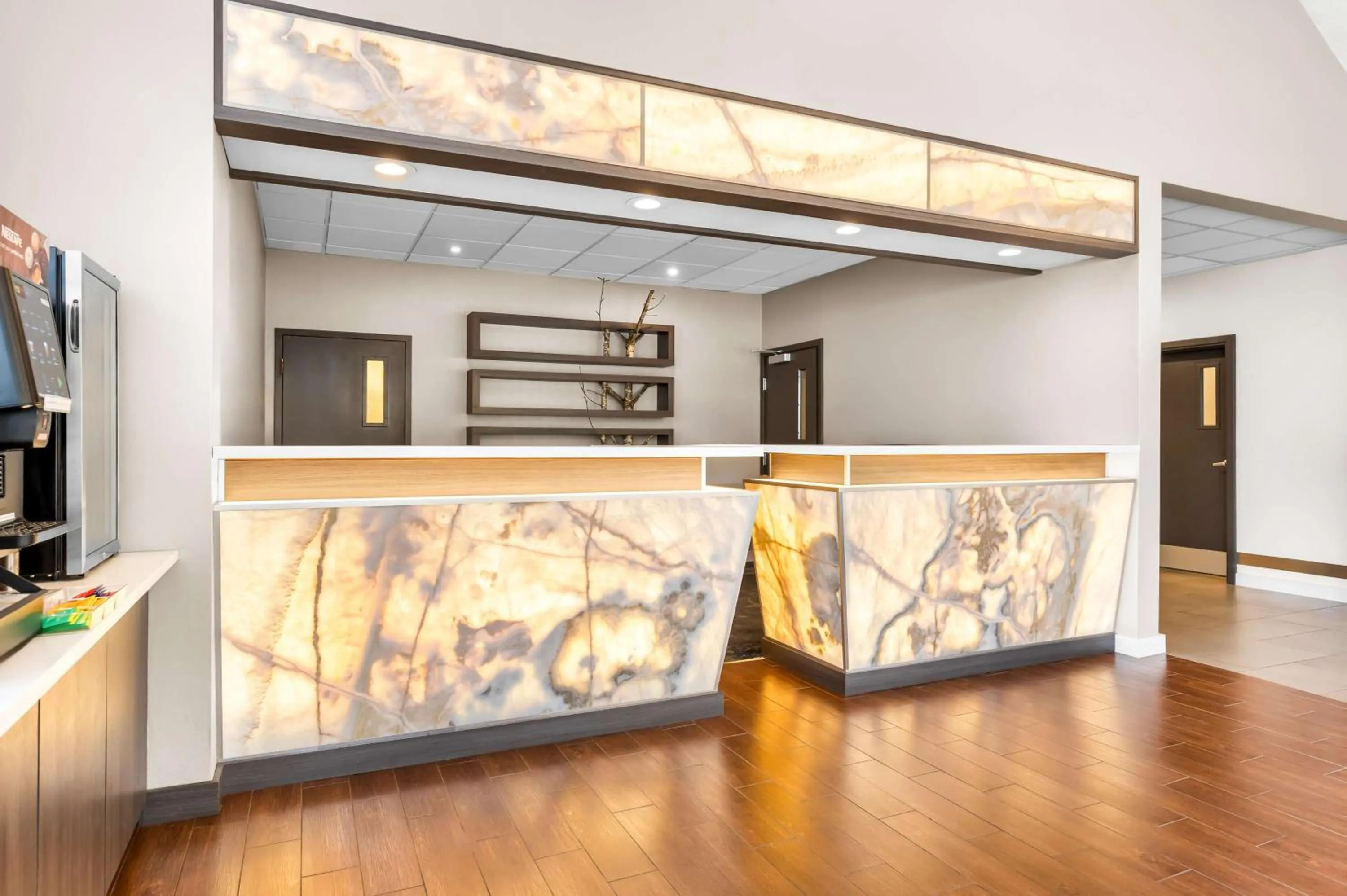 Lobby or reception in Best Western Plus Parkway Inn