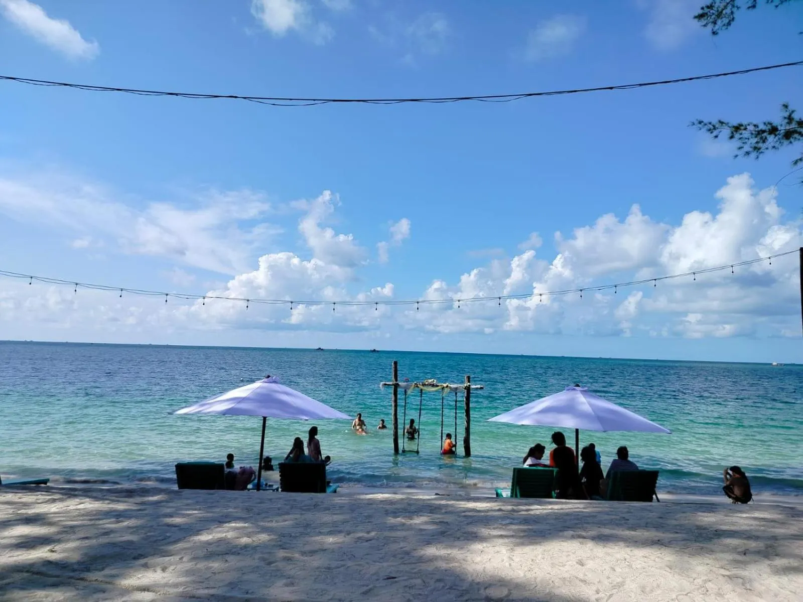 Madu Tiga Beach and Resort