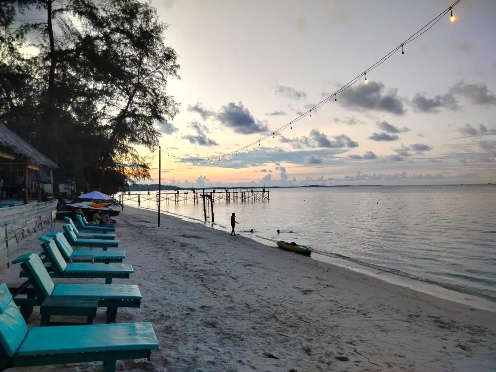 Madu Tiga Beach and Resort