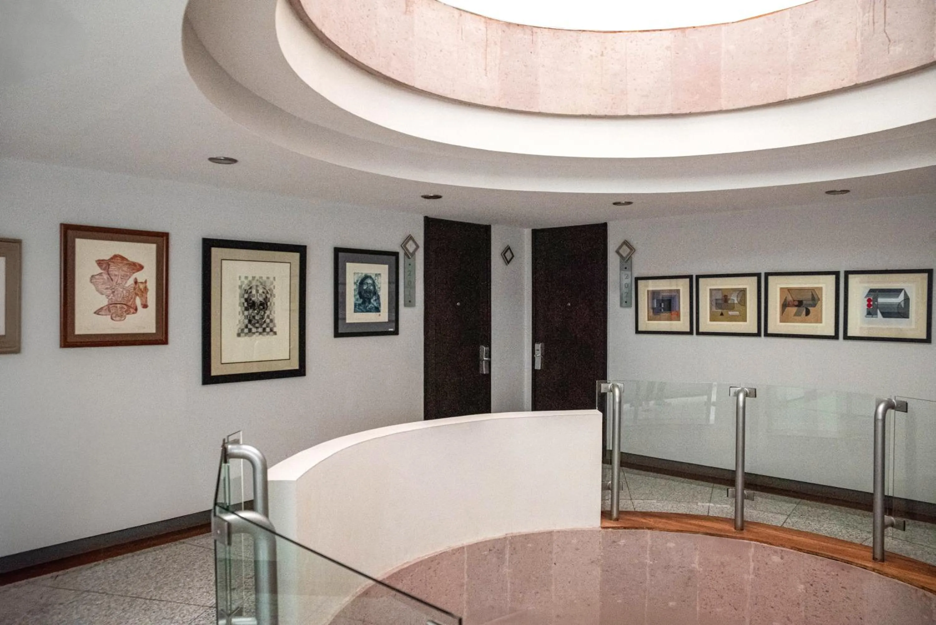 Property building in Santa Rita Hotel del Arte