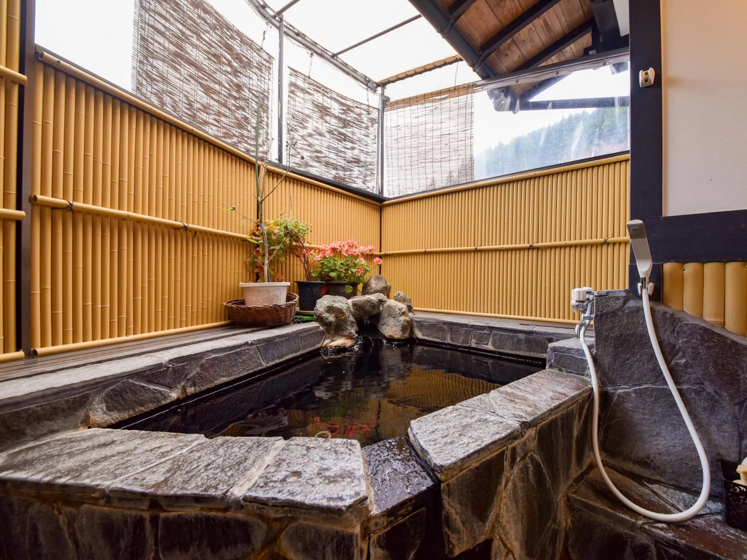 Hot Spring Bath in Sanso Matsuya