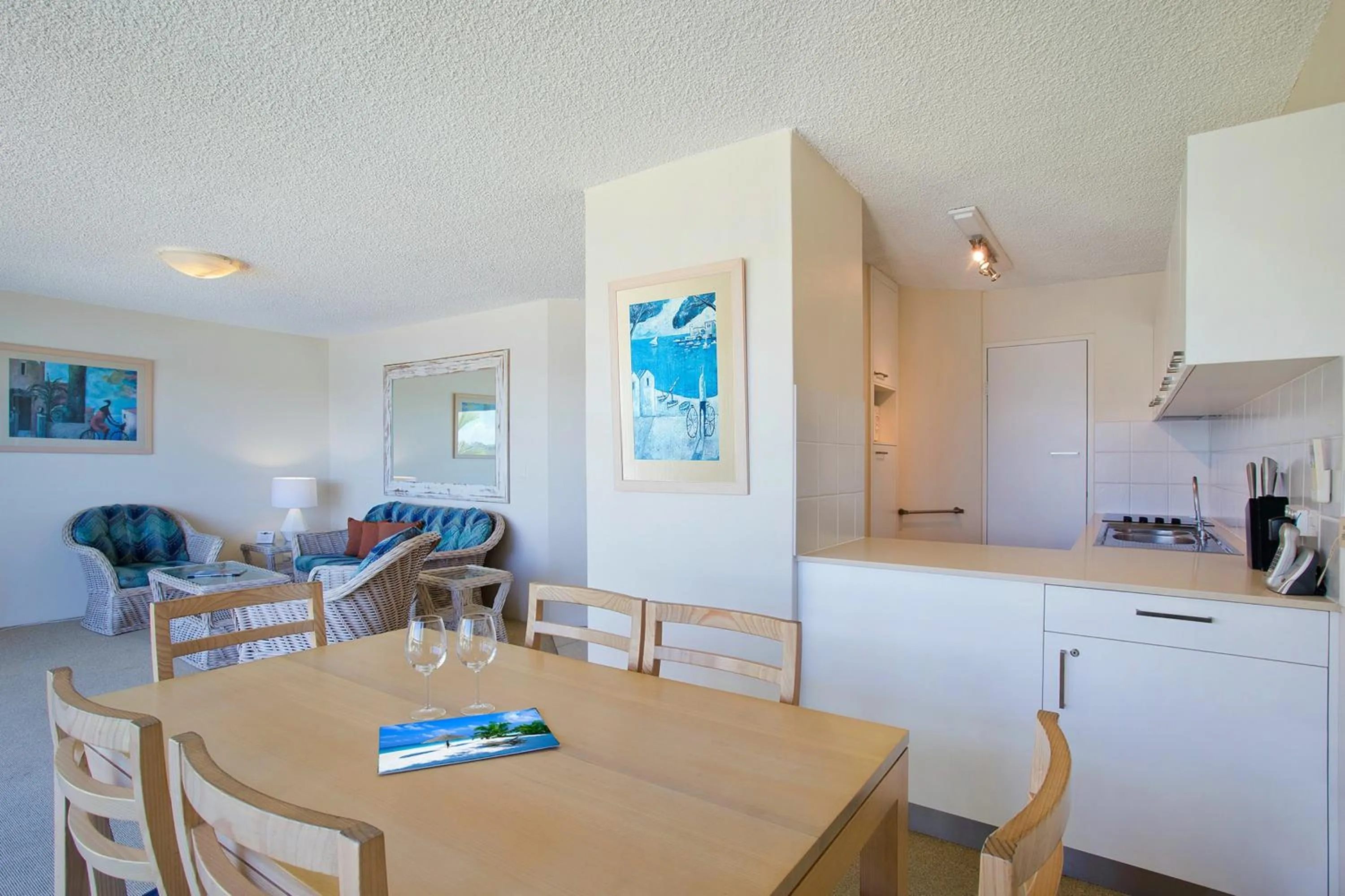 Dining area in Noosa Shores Resort