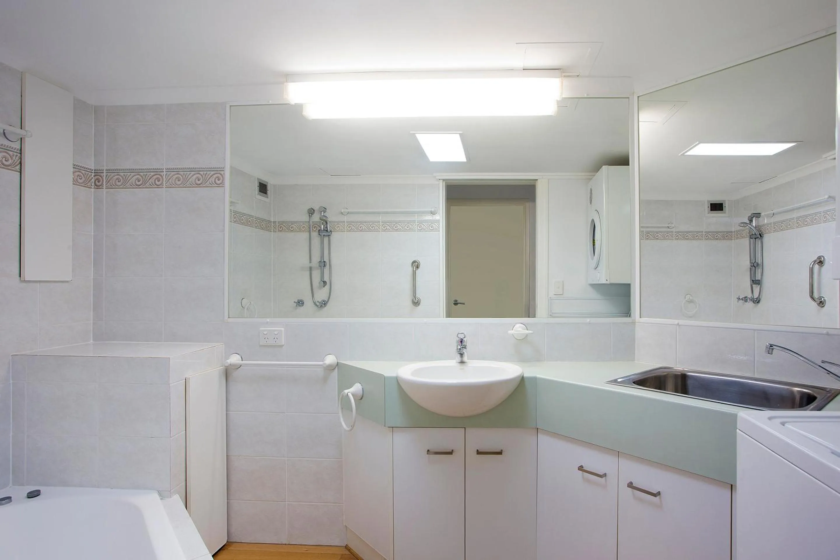 Bathroom in Noosa Shores Resort