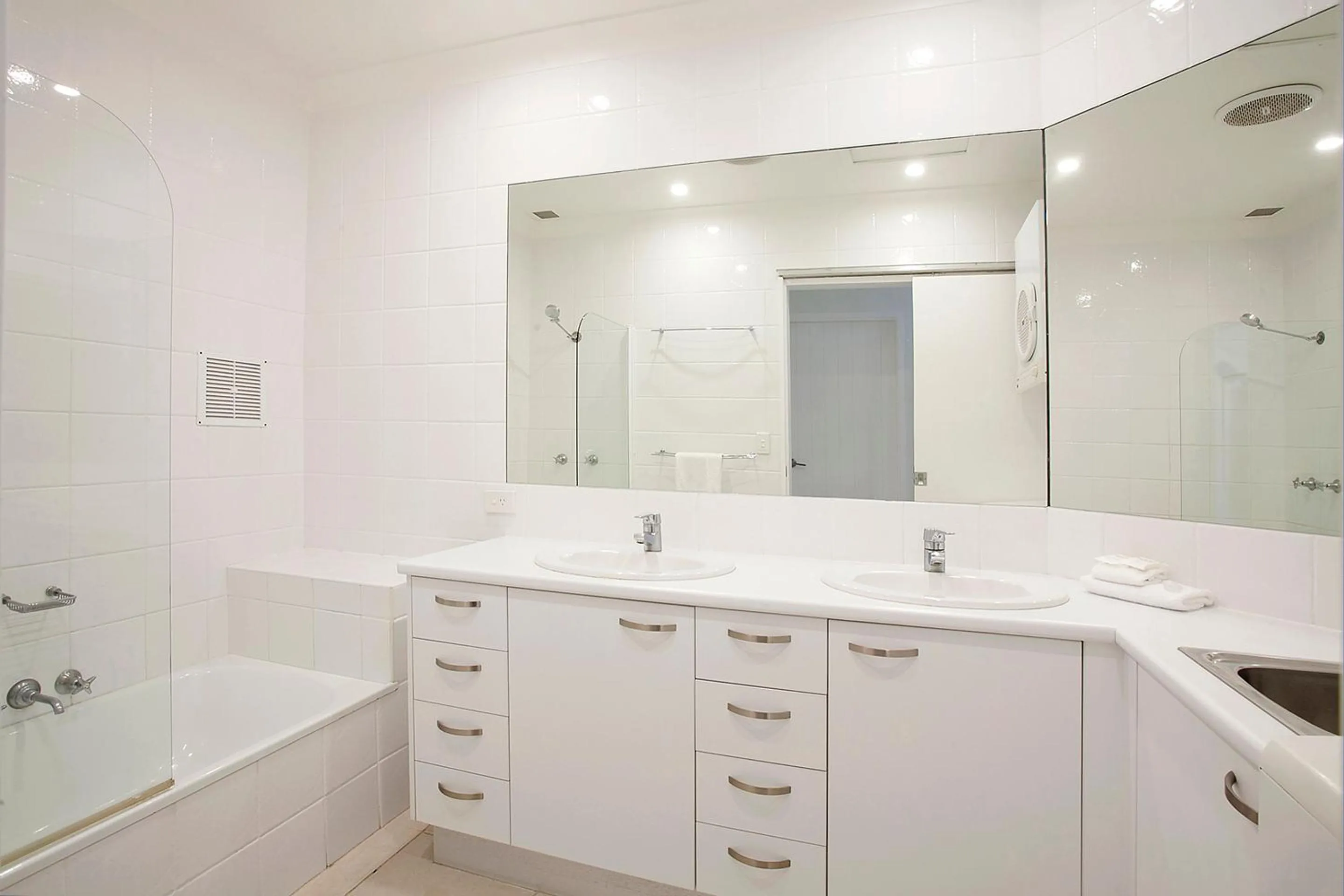 Bathroom in Noosa Shores Resort