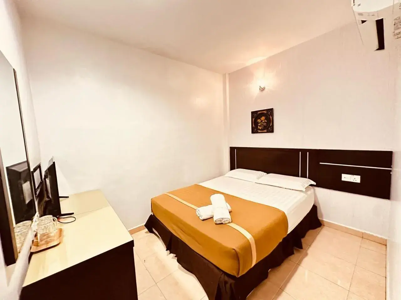 Standard Double Room in Rainbow Hotel Standard Double Room in Rainbow Hotel