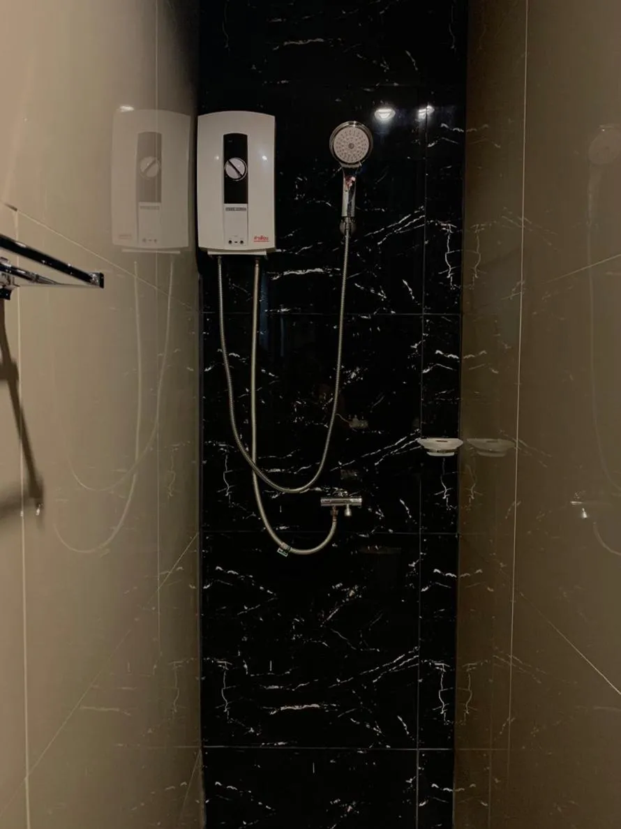 Shower in The CHESS Samui