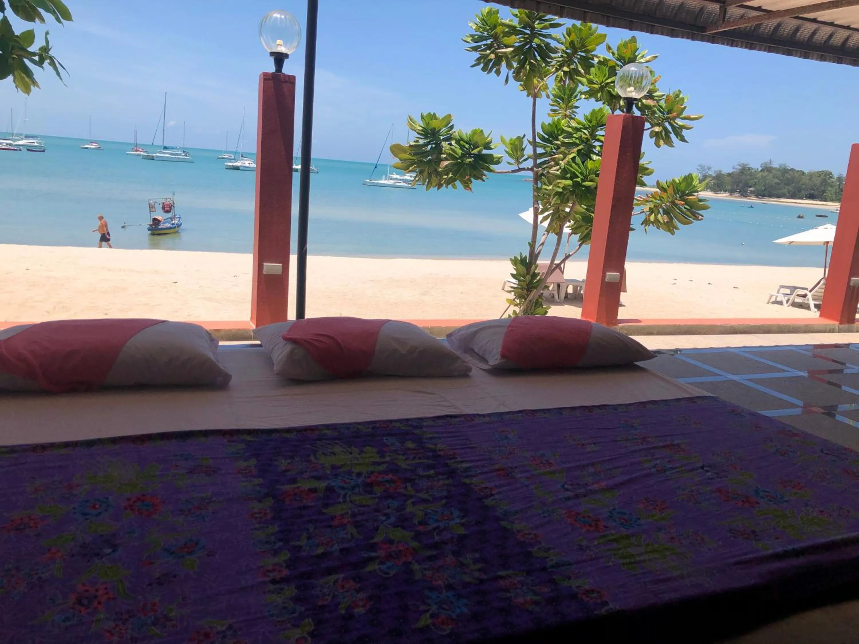 Massage in PS Thana Resort