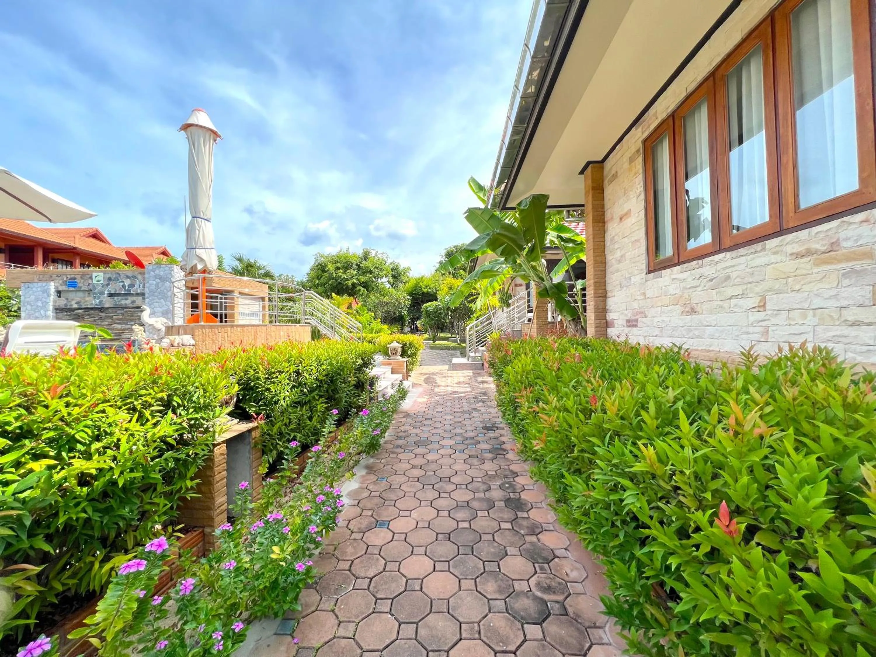 Property building in PS Thana Resort