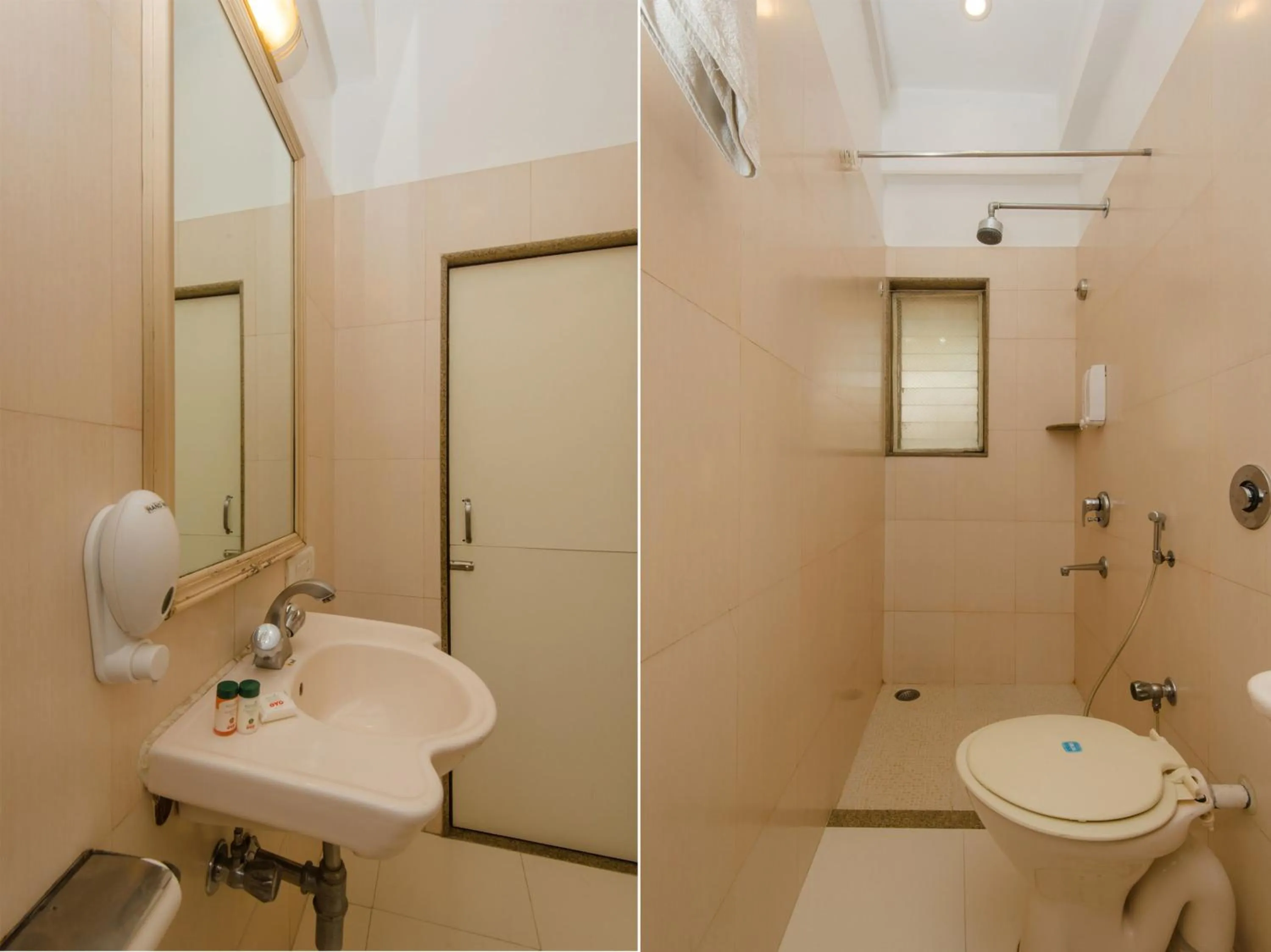 Bathroom in Accord Hotel