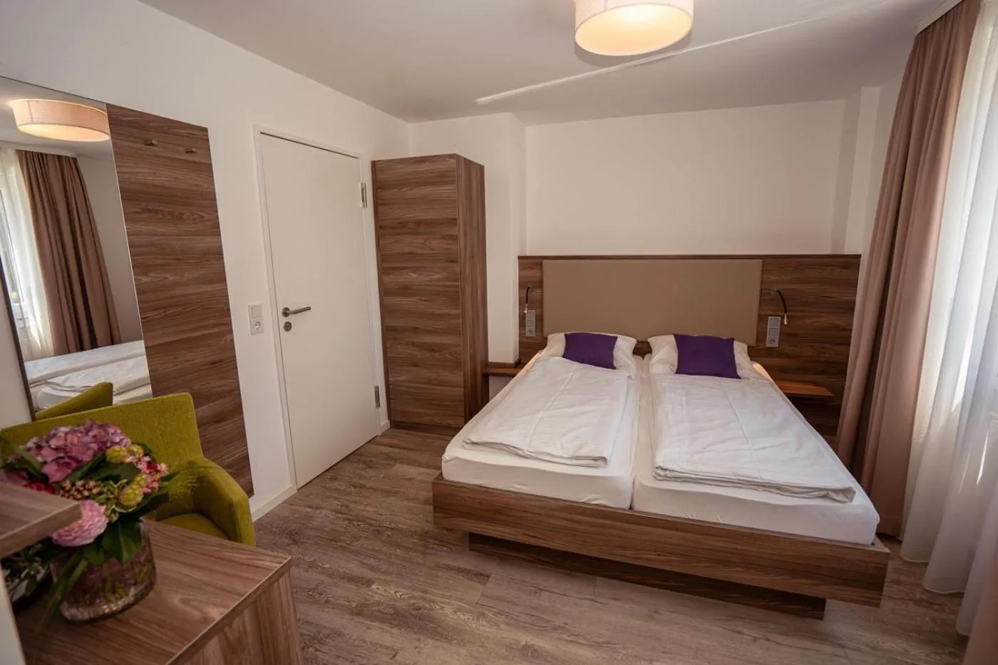 Bed in Gästehaus Schlegel