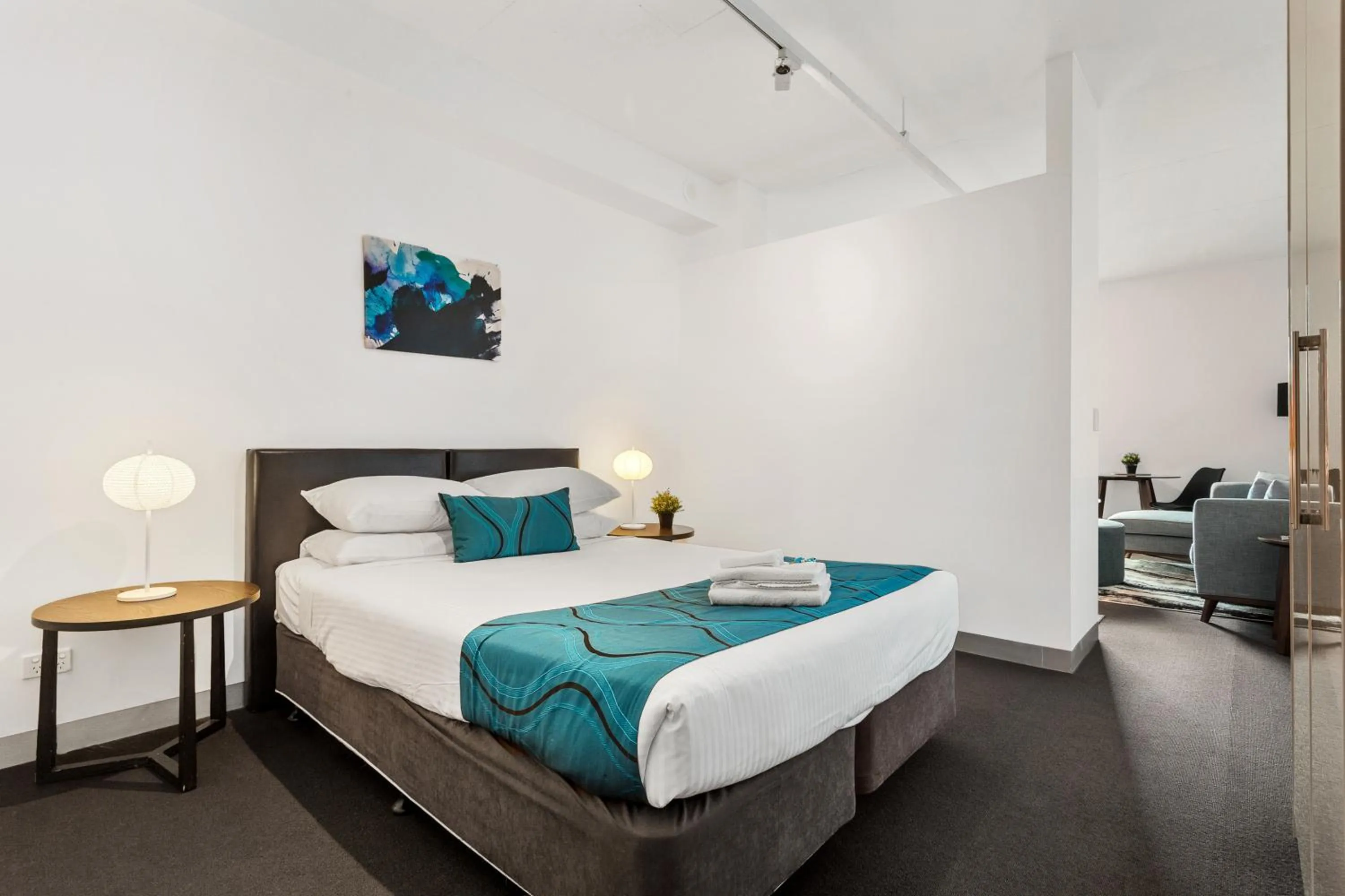 Bedroom, Bed in Docklands Private Collection - City Harbour Apartments