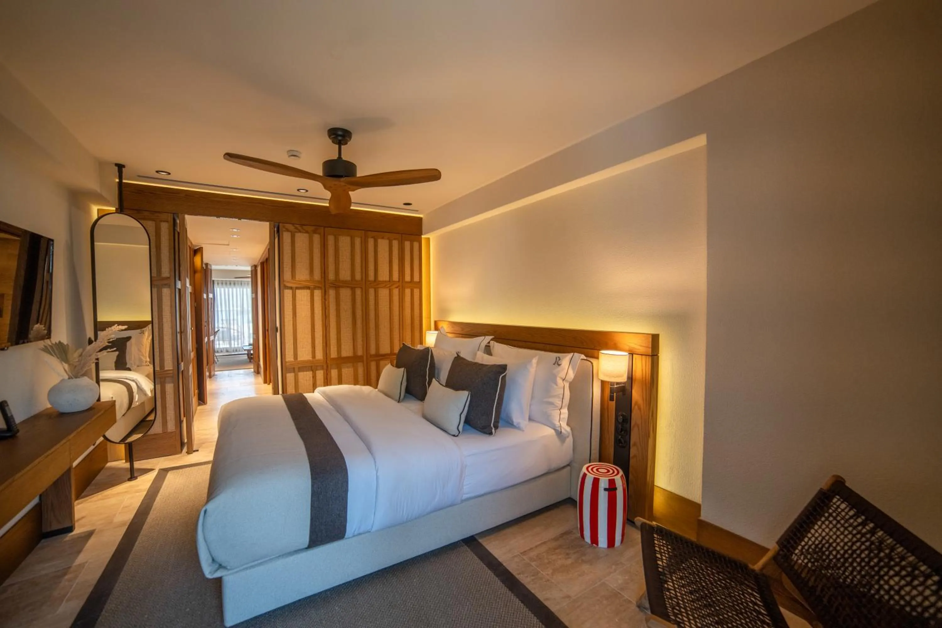 Bed in Avantgarde Refined Yalıkavak