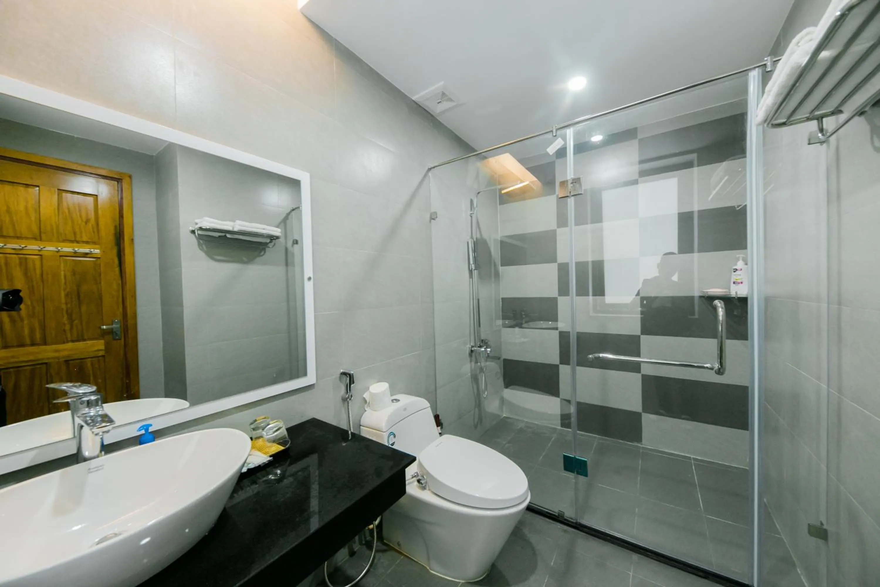 Shower in SOLEIL HOSTEL