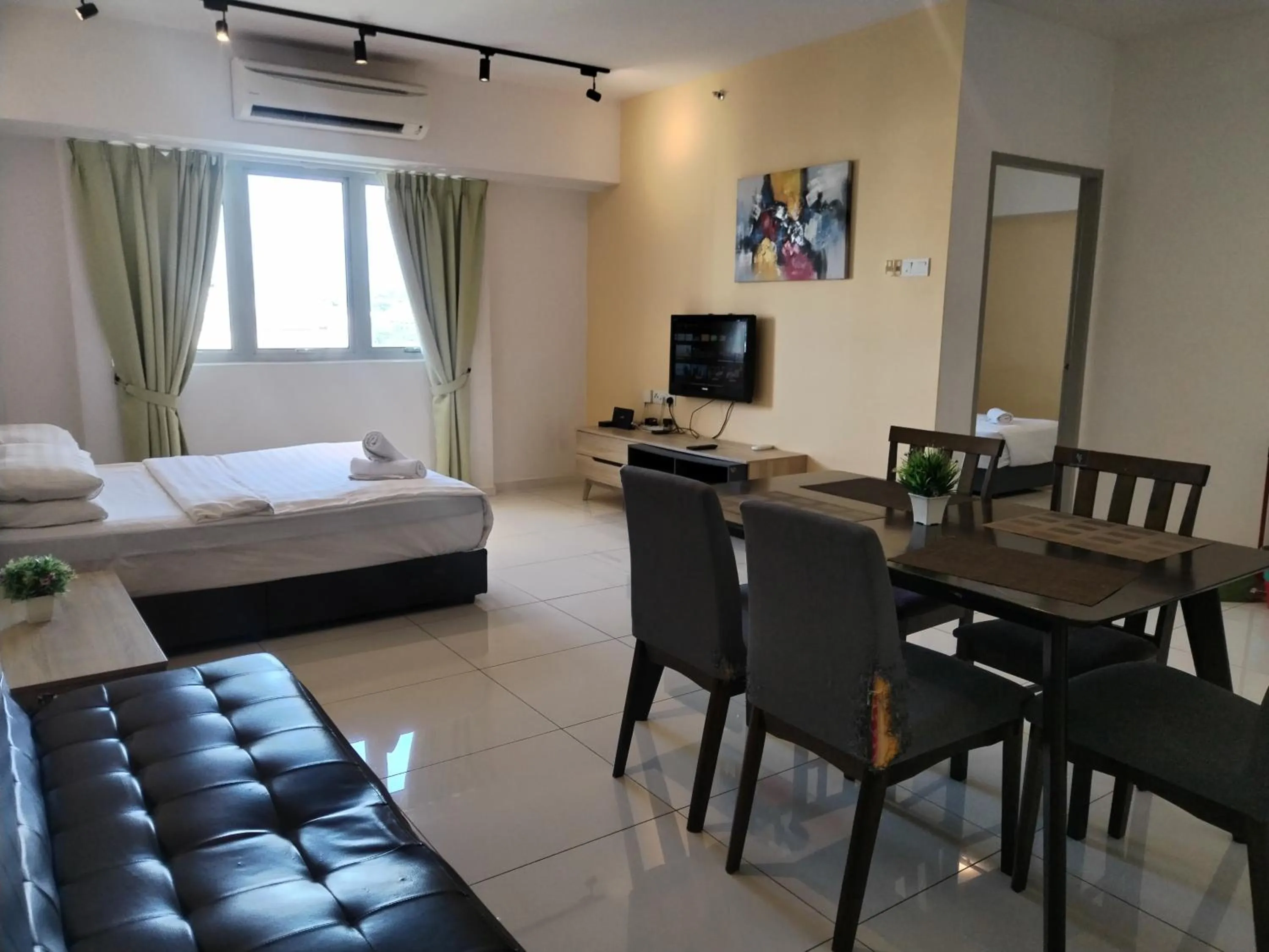 Bed in Paragon @ Cyberjaya by Idealhub