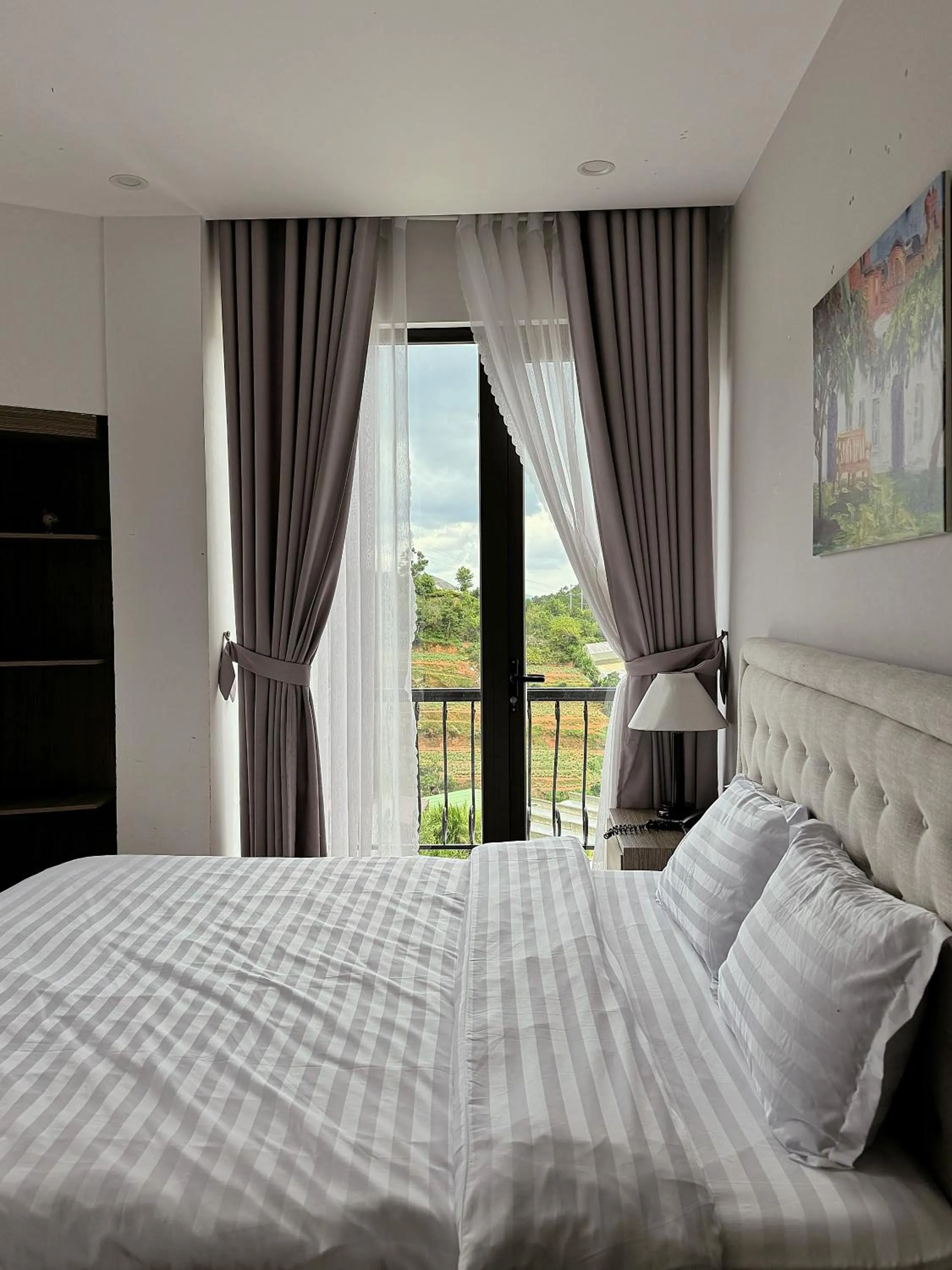 View (from property/room), Bed in Amia Dalat