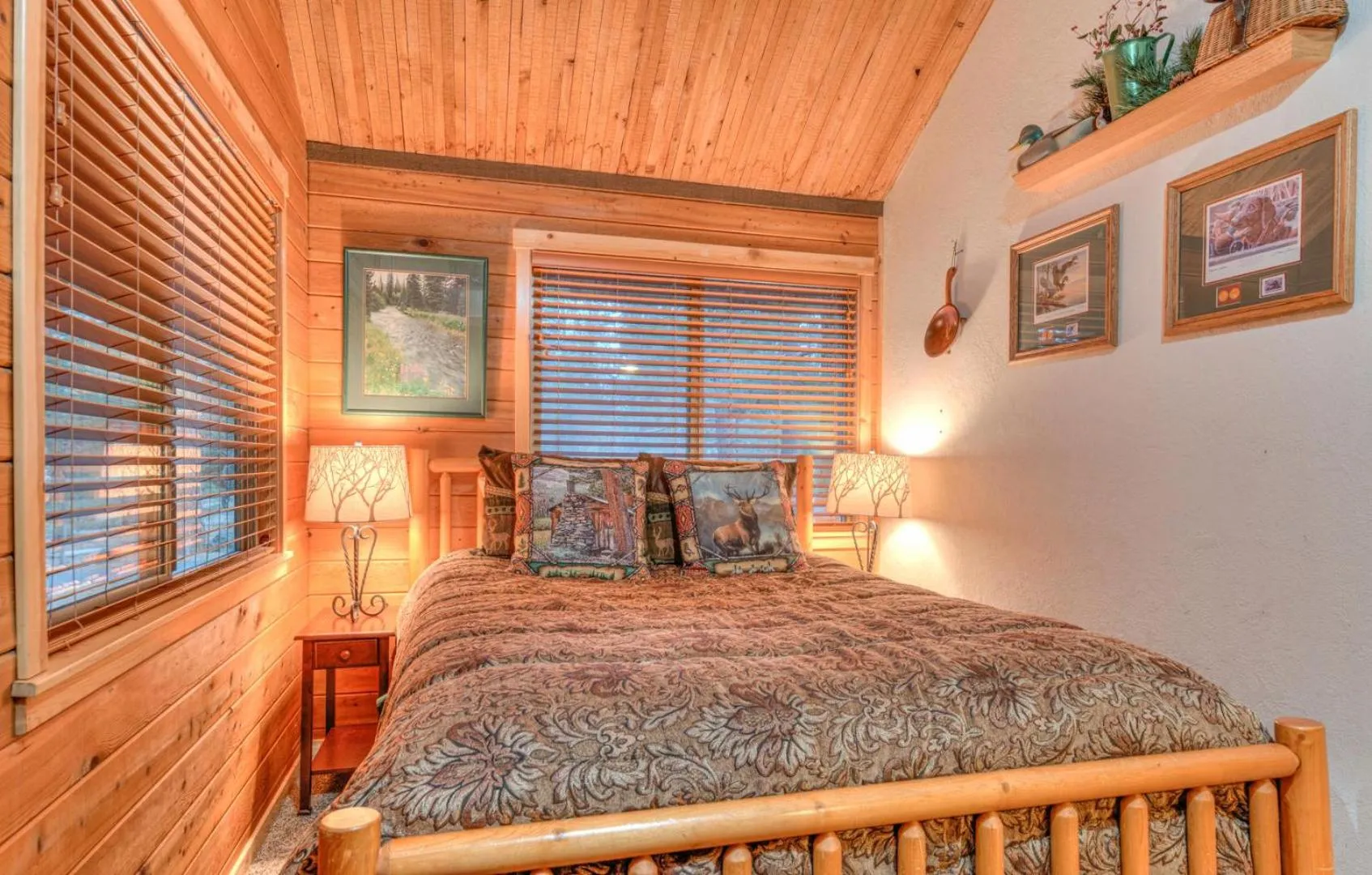 Bed in Pine Needle - Unit 7