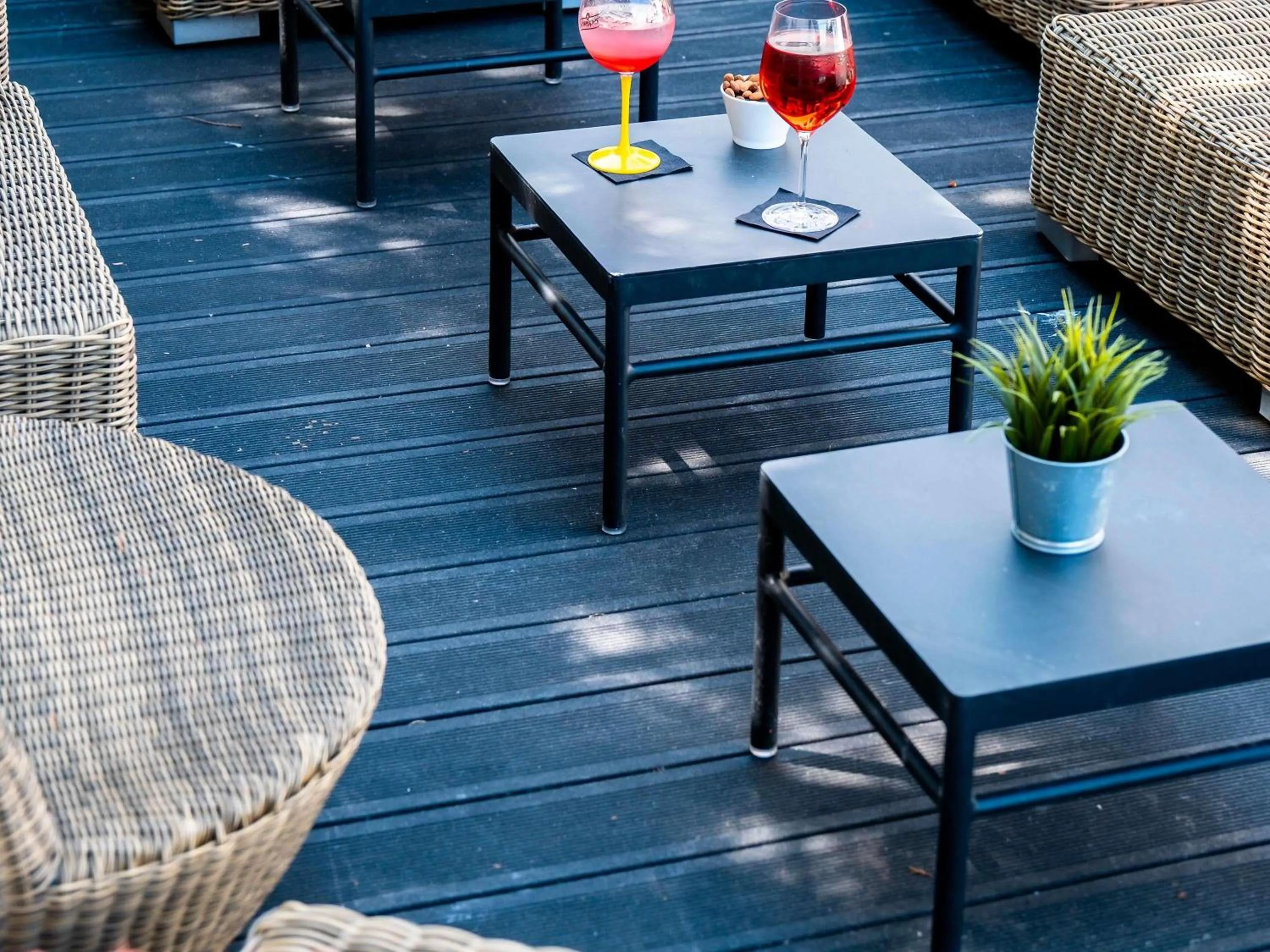 Lounge or bar in ibis Styles Quiberon Centre