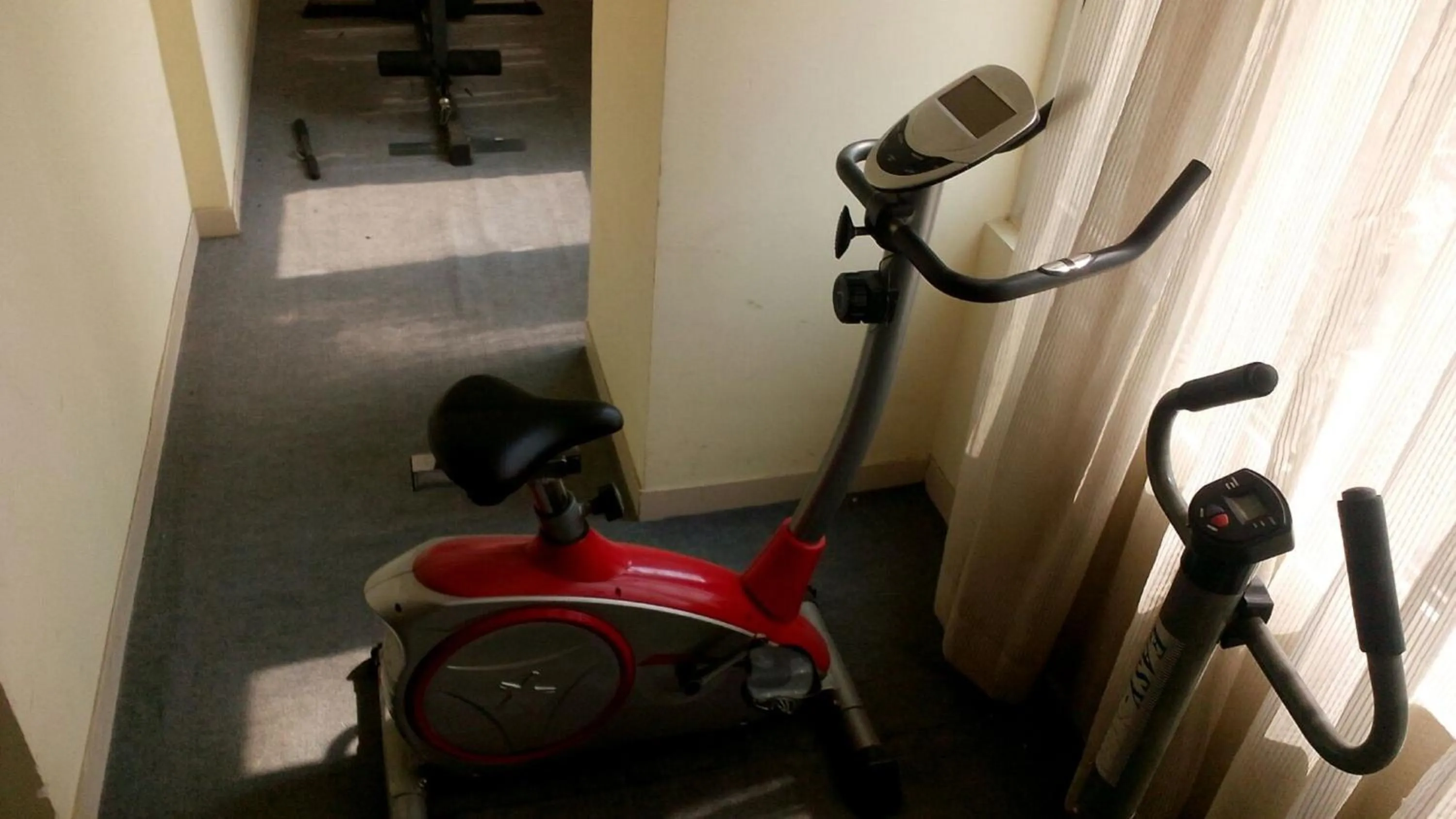 Fitness centre/facilities in Lords Plaza Ankleshwar