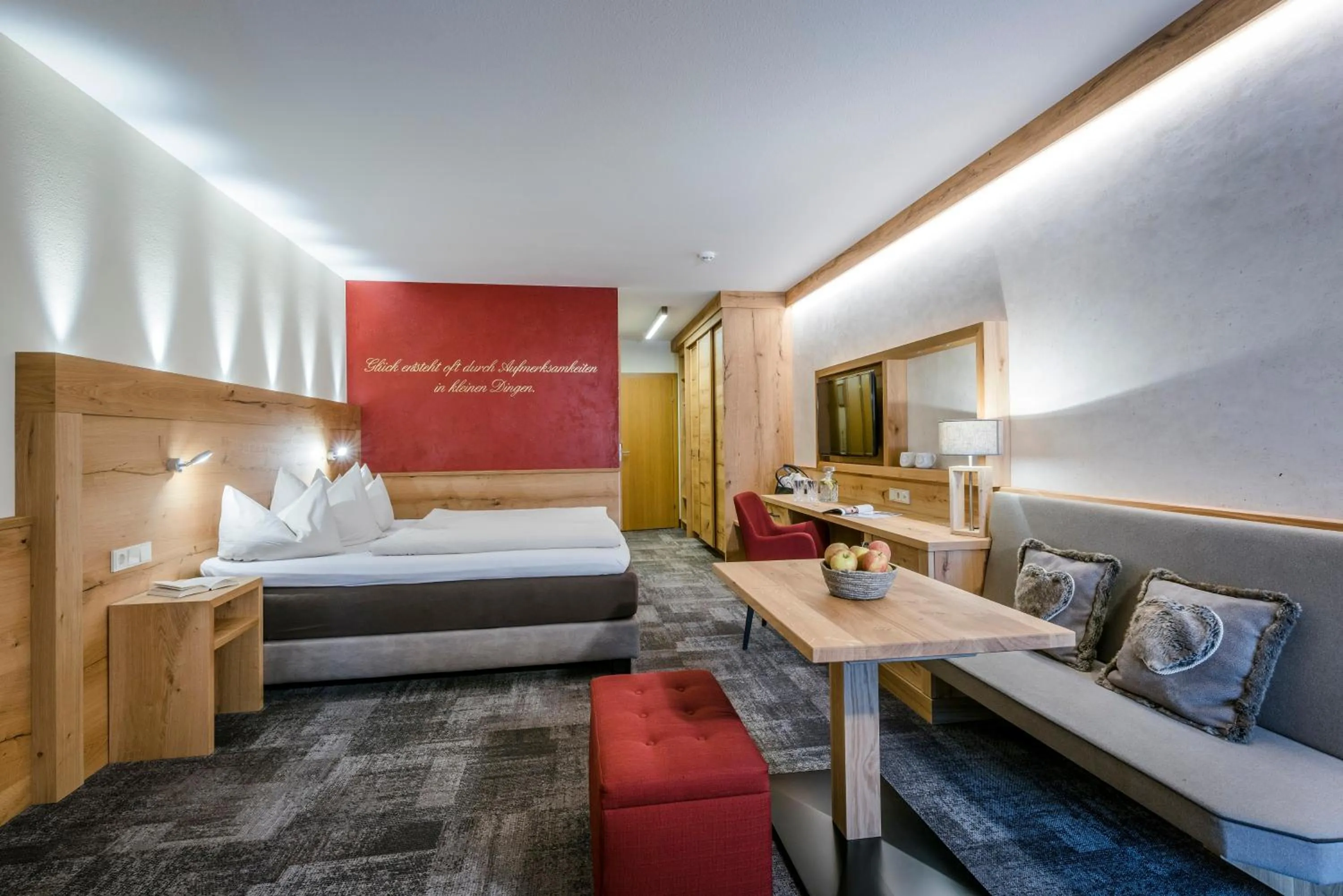 Bed in Hotel Kaiser in Tirol