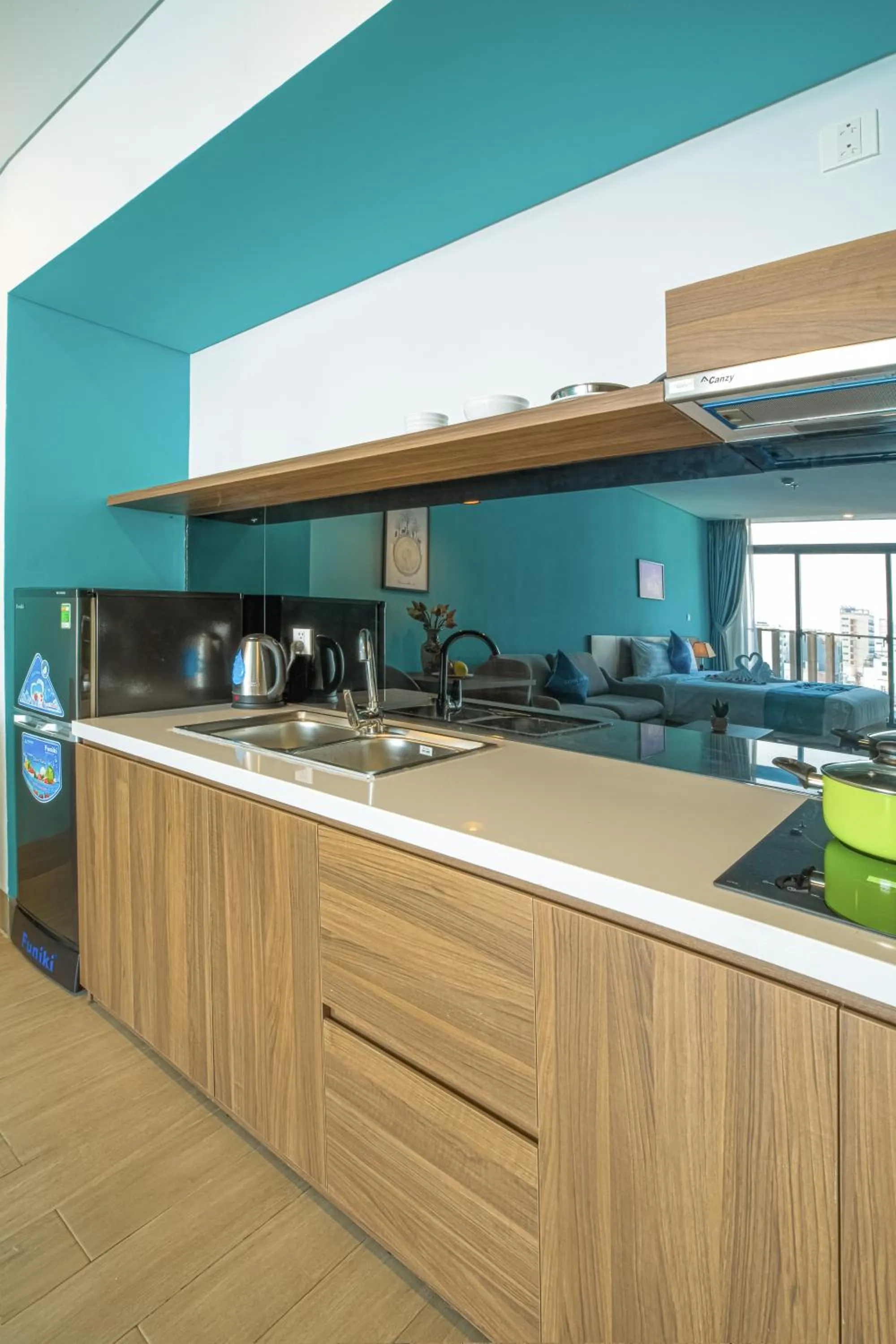 Kitchen or kitchenette in Yen Vy Hotel and Apartment