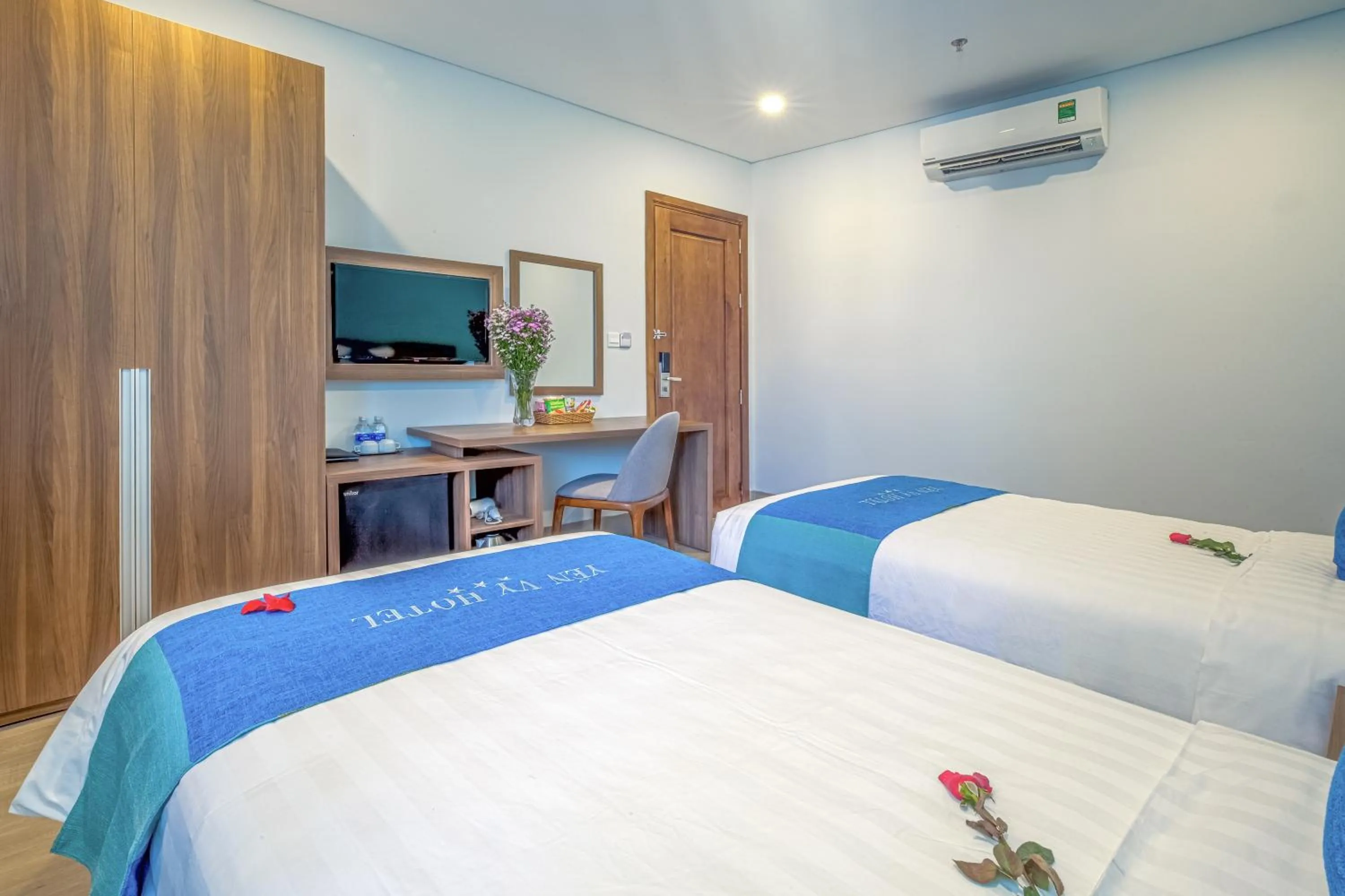 Bedroom, Bed in Yen Vy Hotel and Apartment