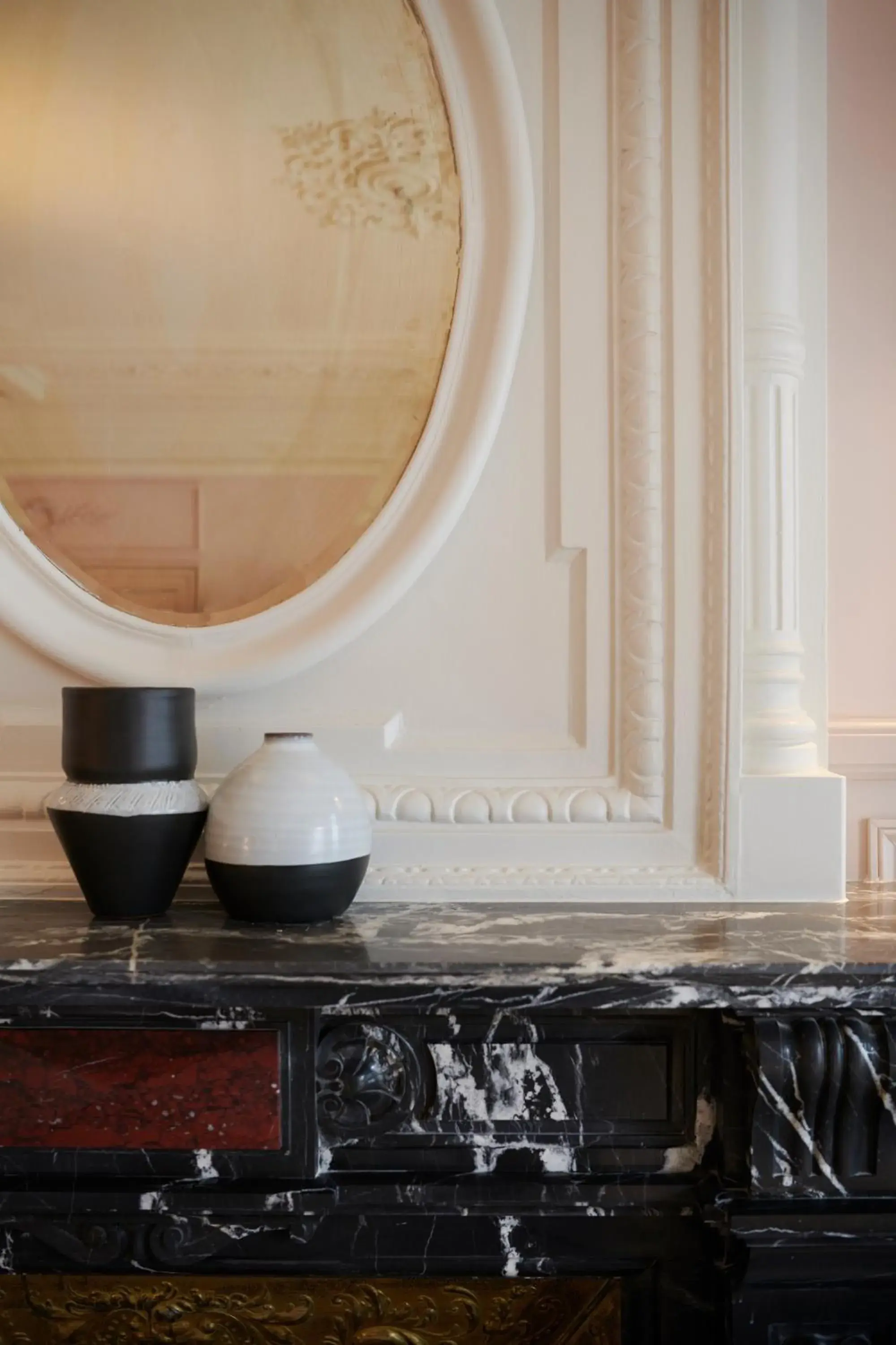 Deluxe & Junior Suite Connecting Rooms in Grand Powers Hotel Deluxe & Junior Suite Connecting Rooms in Grand Powers Hotel