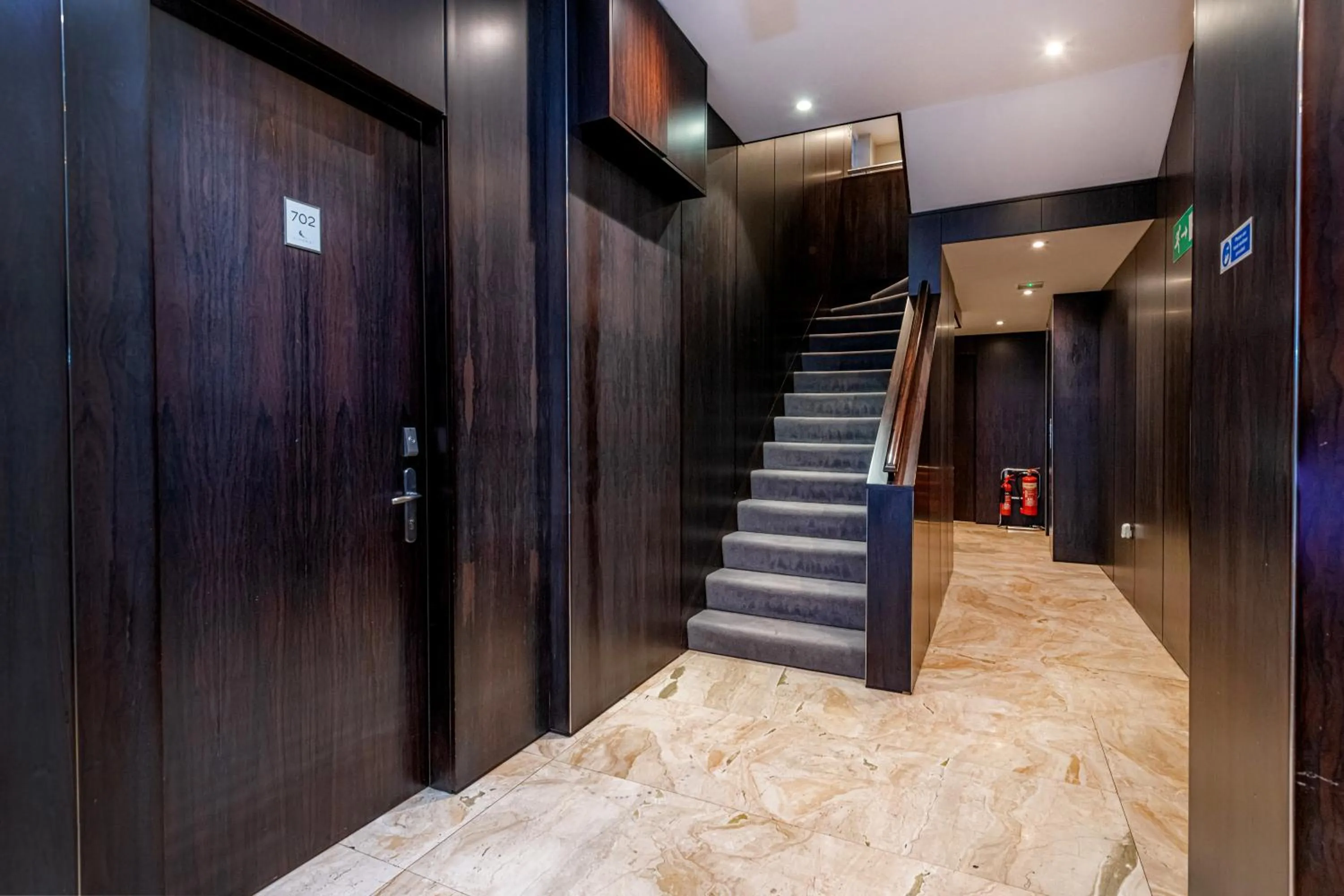 Lobby or reception in Claverley Court Apartments Knightsbridge