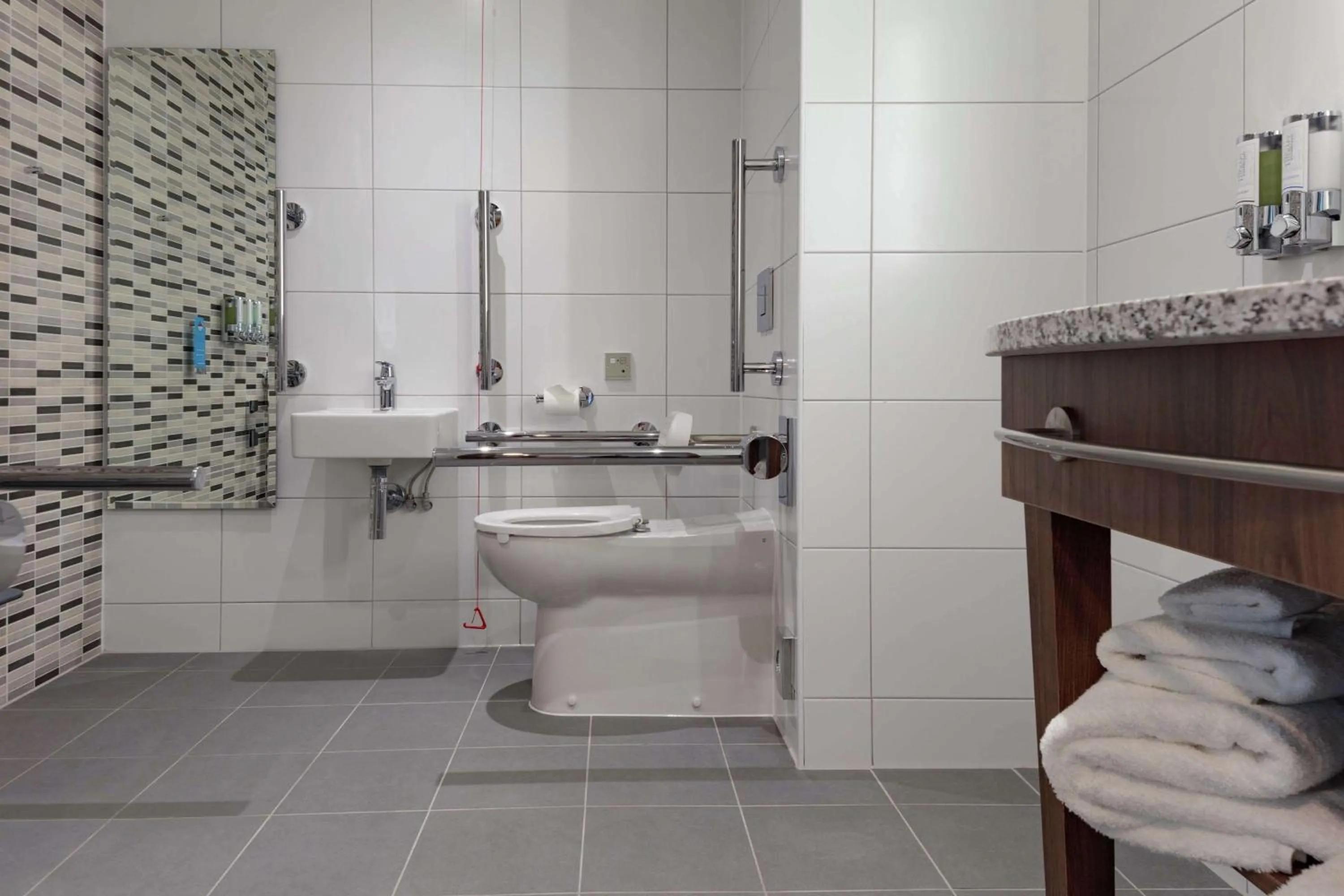 Bathroom in Hampton By Hilton Edinburgh Airport