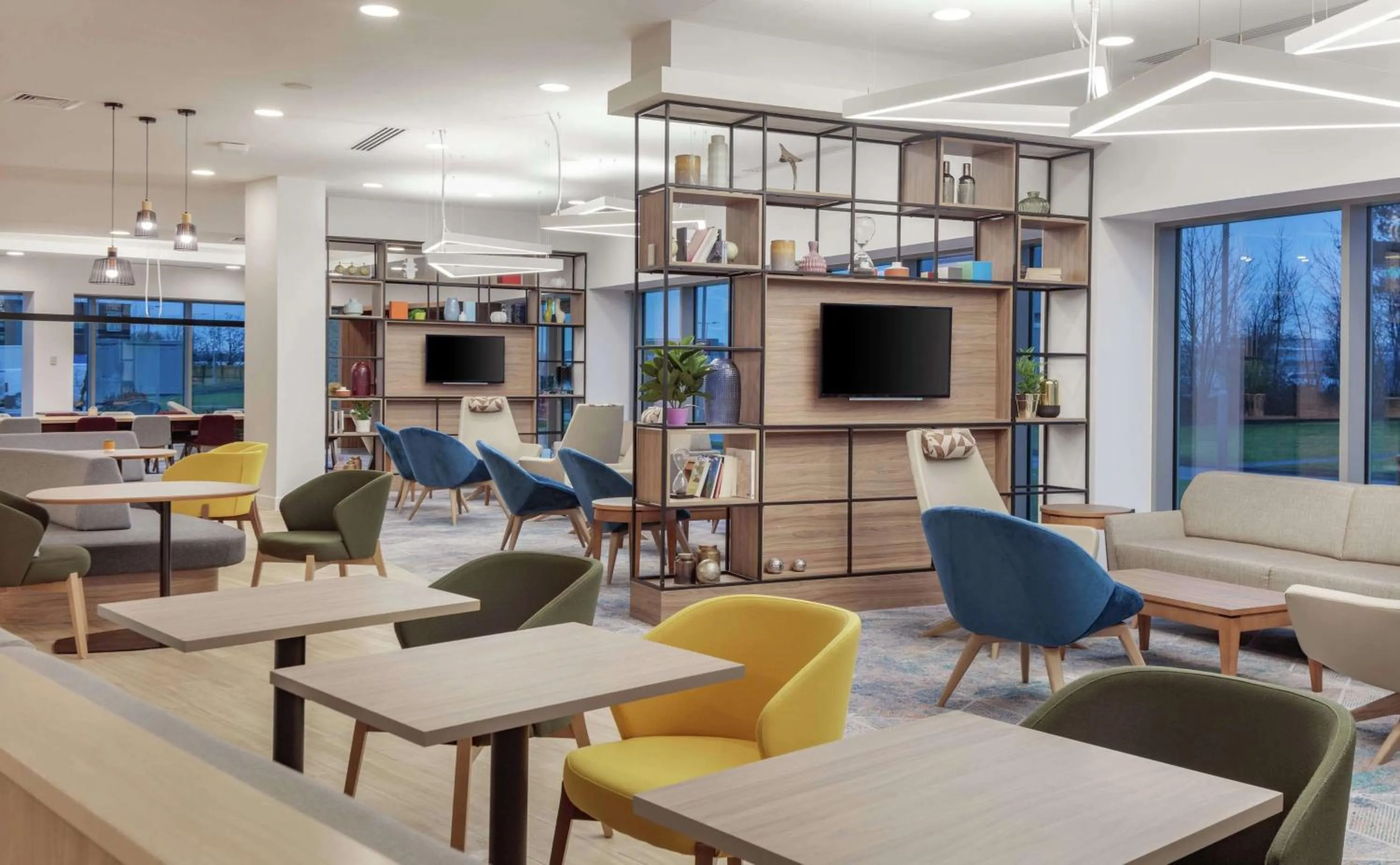 Dining area in Hampton By Hilton Edinburgh Airport