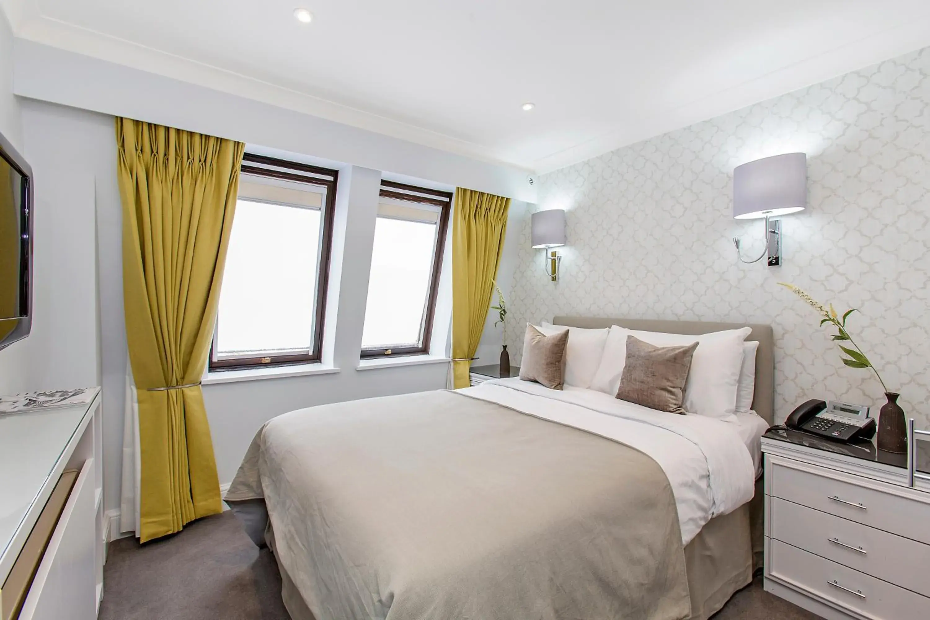 One-Bedroom Apartment in Mayfair House One-Bedroom Apartment in Mayfair House