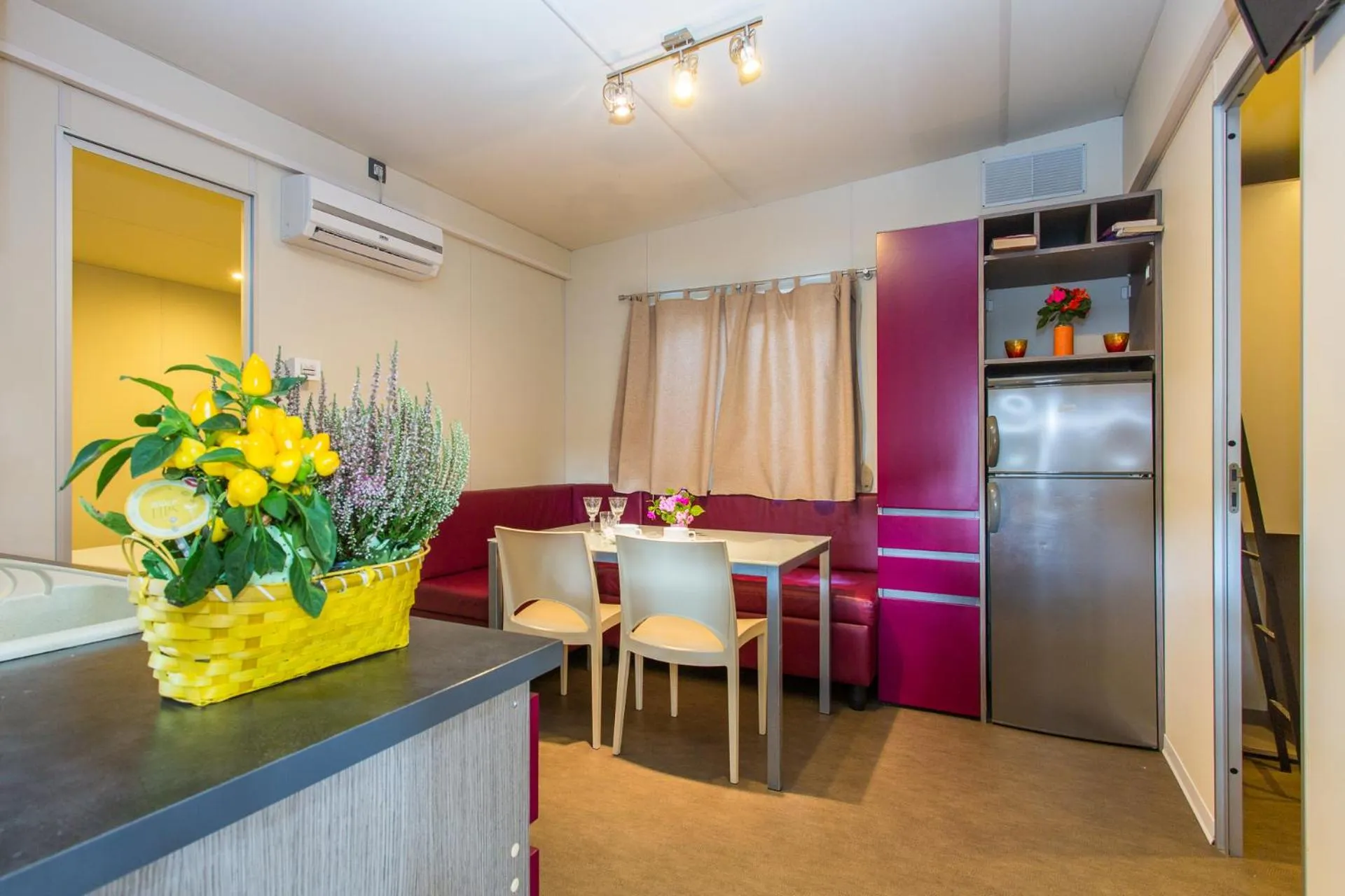 Kitchen or kitchenette in Club del Sole Rivaverde Easy Camping Village