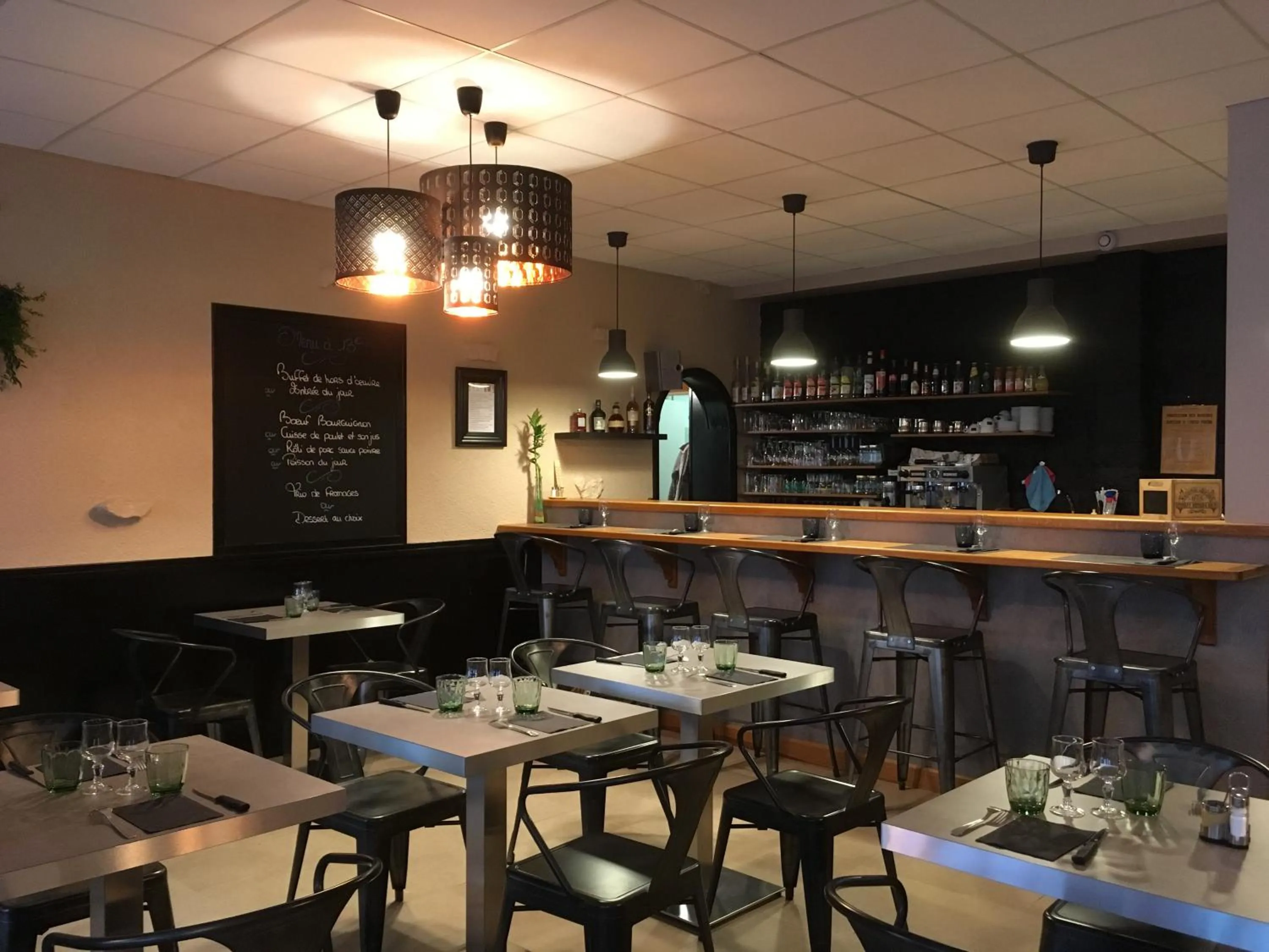 Restaurant/places to eat in Hotel du Centre - Restaurant le P'tit Gourmet